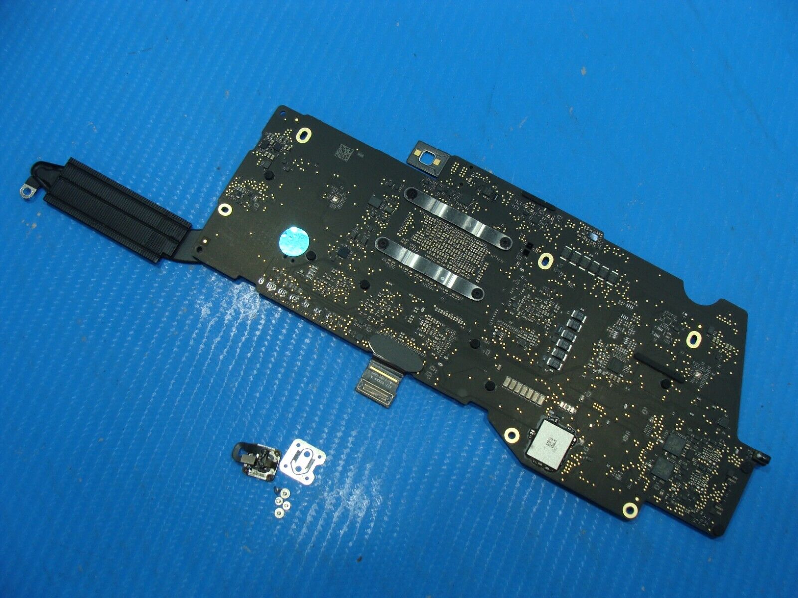 MacBook Pro A2338 2020 MYDA2LL M1 3.2GHz 8GB 512GB Logic Board 820-02020-A w/ID