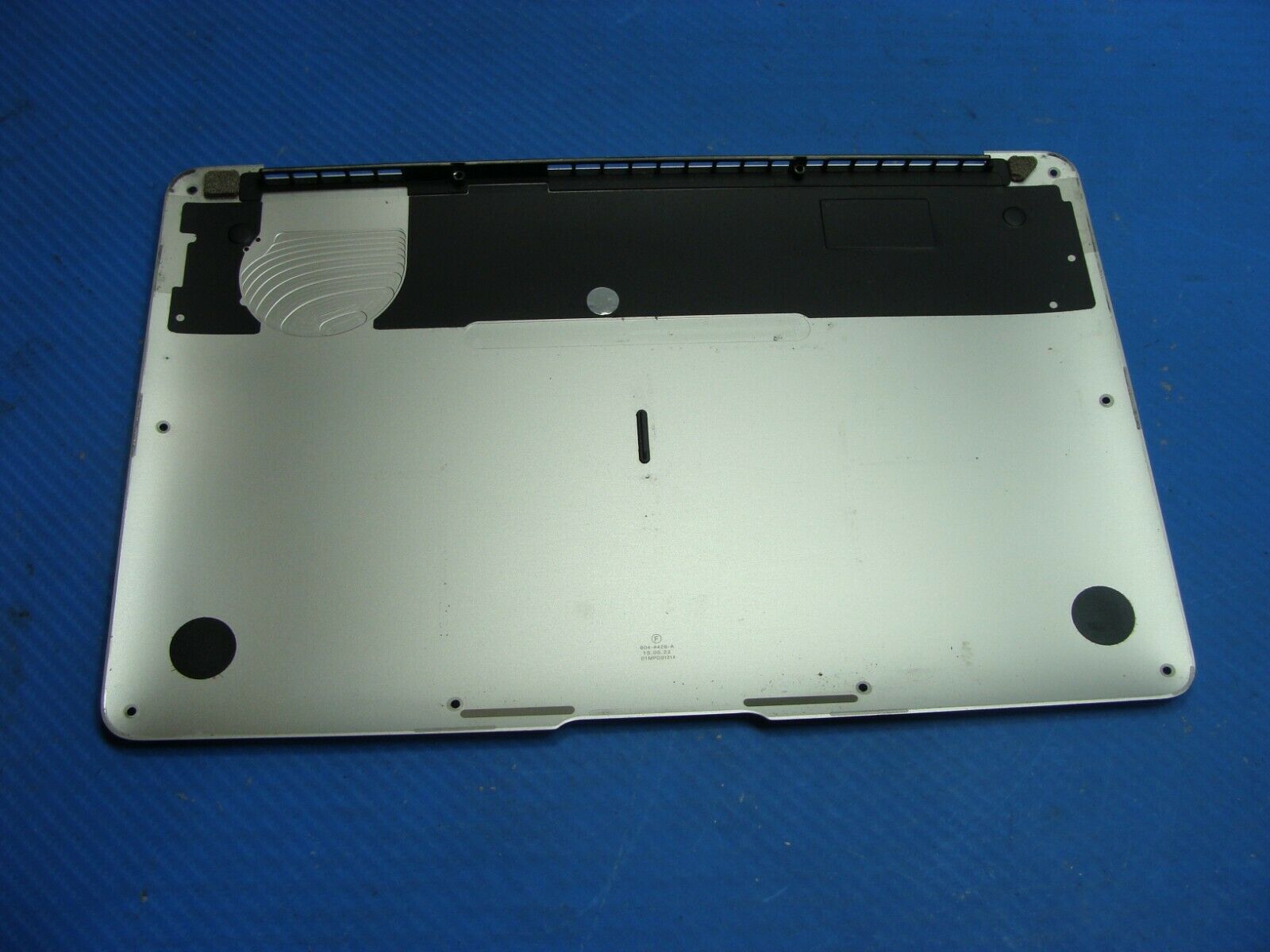 MacBook Air A1465 MJVM2LL/A MJVP2LL/A Early 2015 11