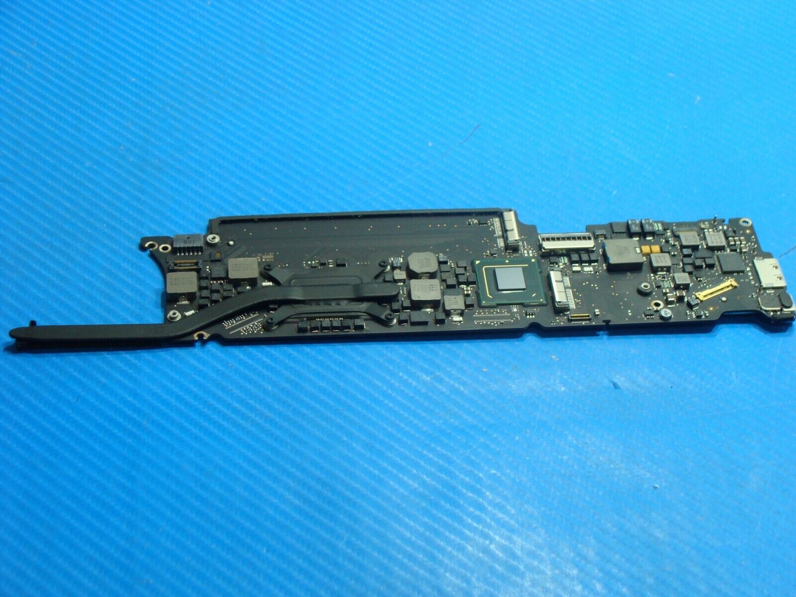 MacBook Air 11 A1370 2011 MC968LL i5-2467M 1.6GH 2GB Logic Board 820-3024-B ASIS