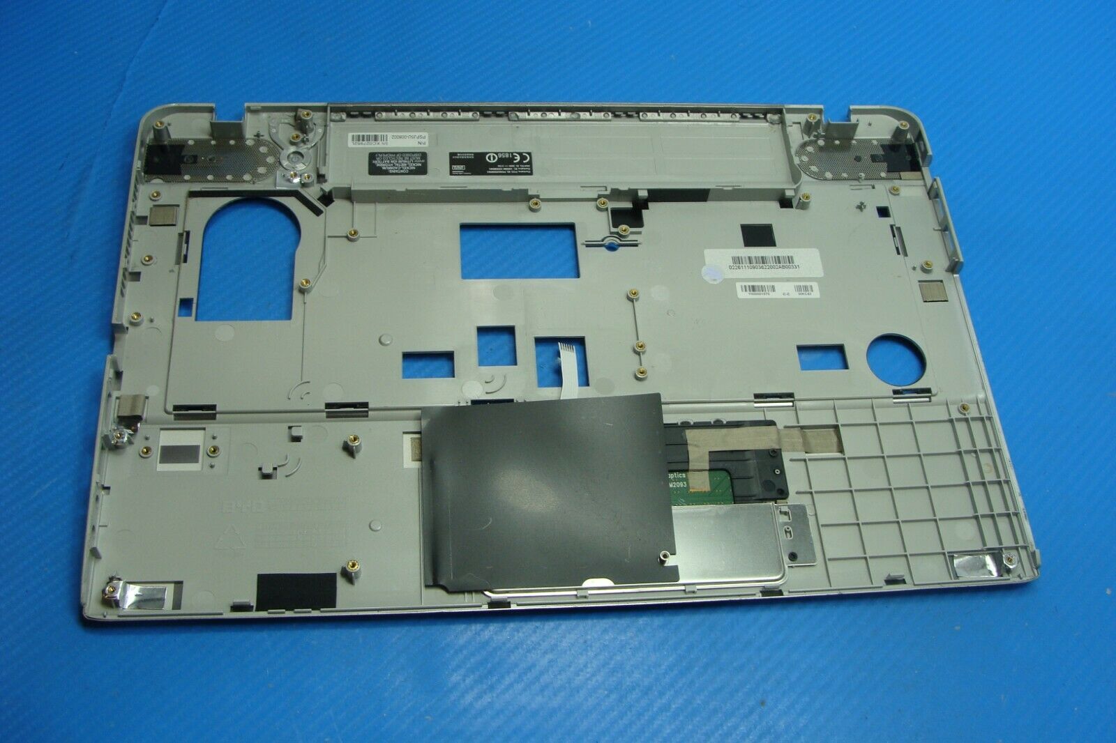 Toshiba Satellite P845t 14