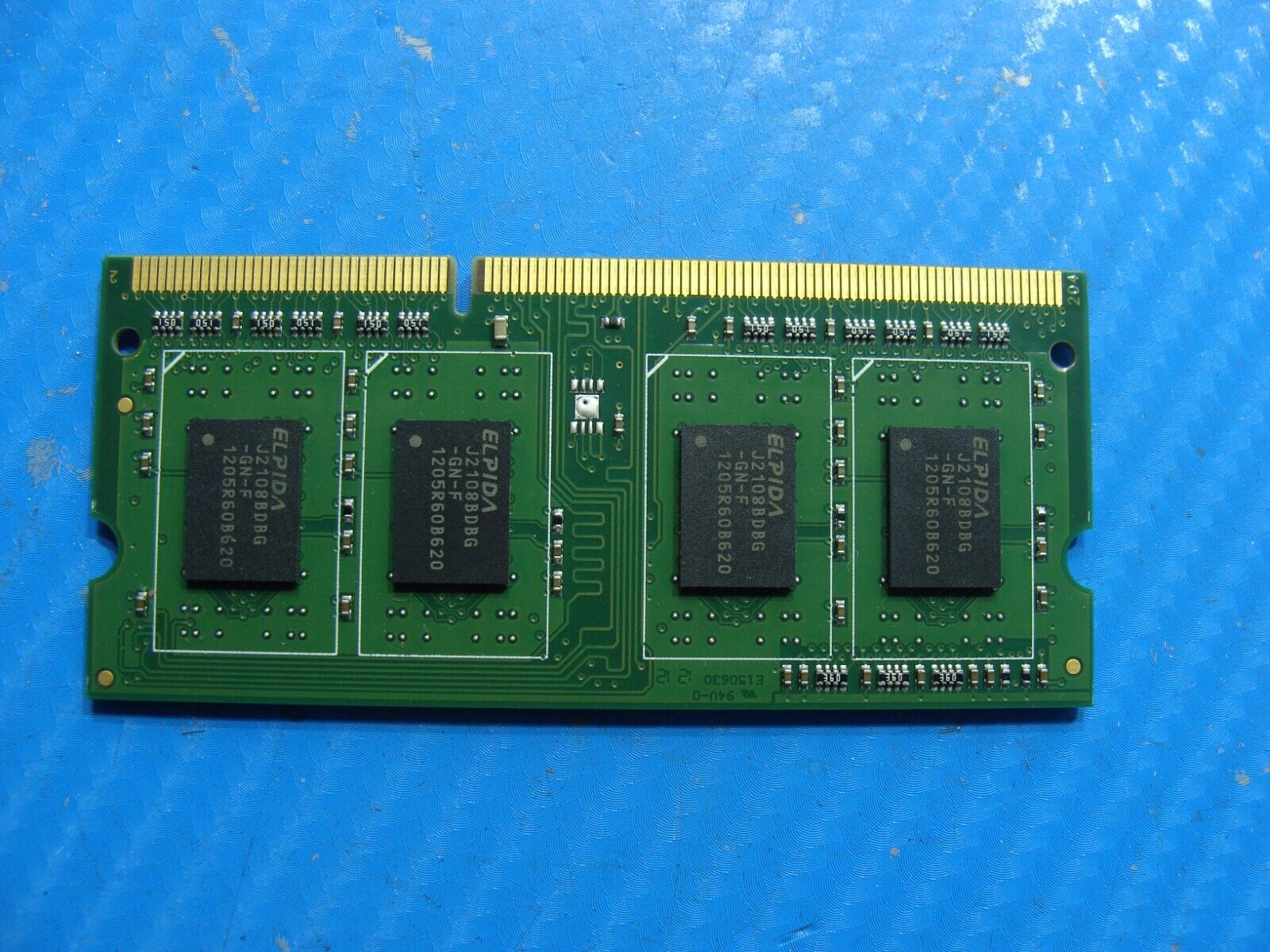 Asus A55A-TH52 DDRIII 2GB-1600 SO-DIMM Memory RAM SSZ302G08-GGNED