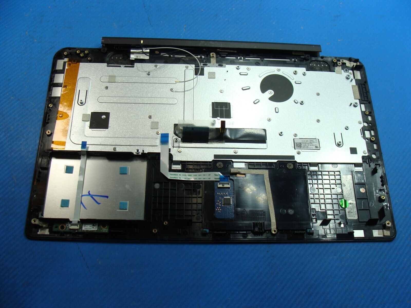 Toshiba P55W-B5220 15.6