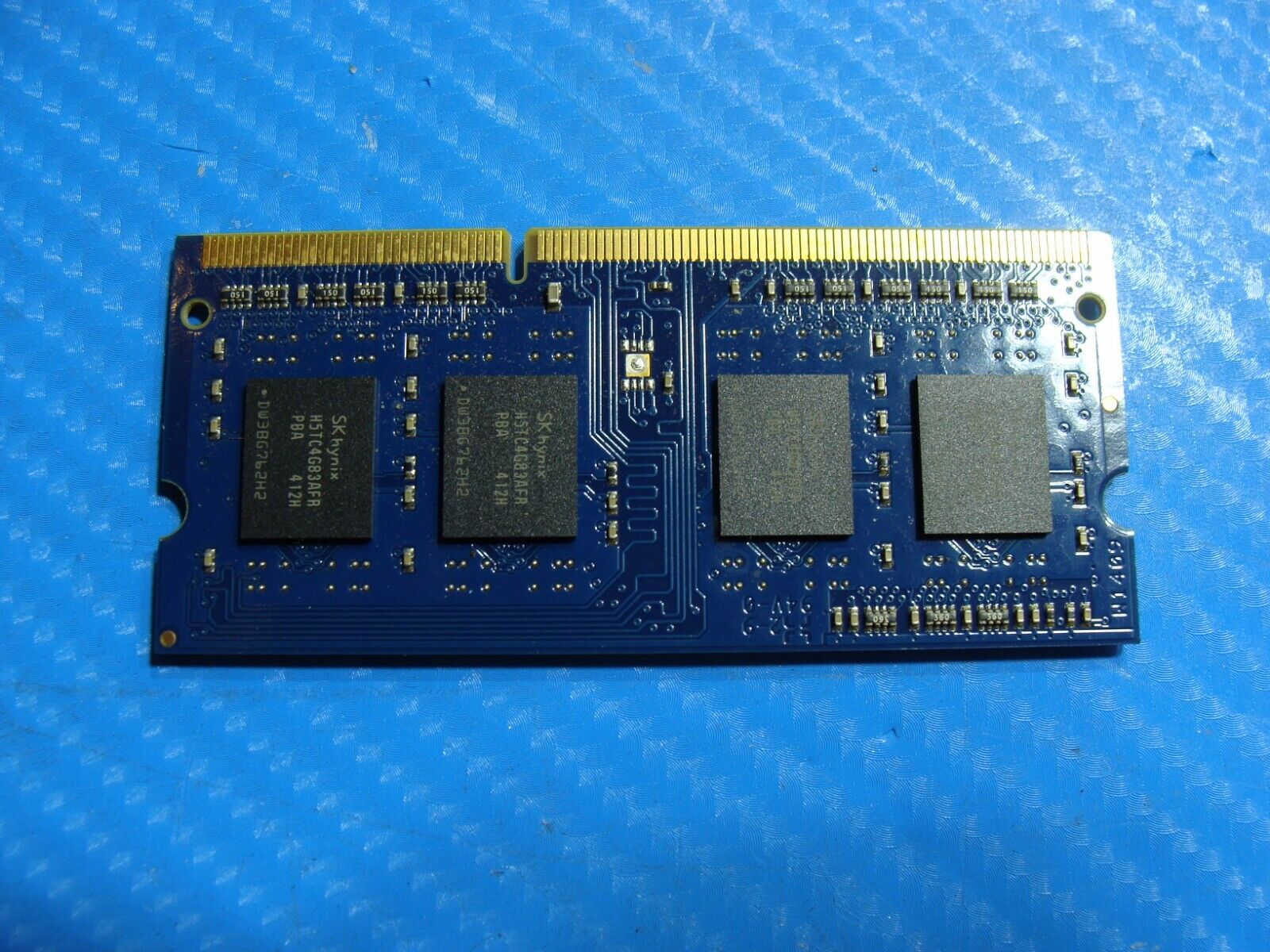 Dell Inspiron 3542 Kingston 4Gb 1Rx8 Memory Ram So-Dimm PC3L-12800S KNWMX1-HYA