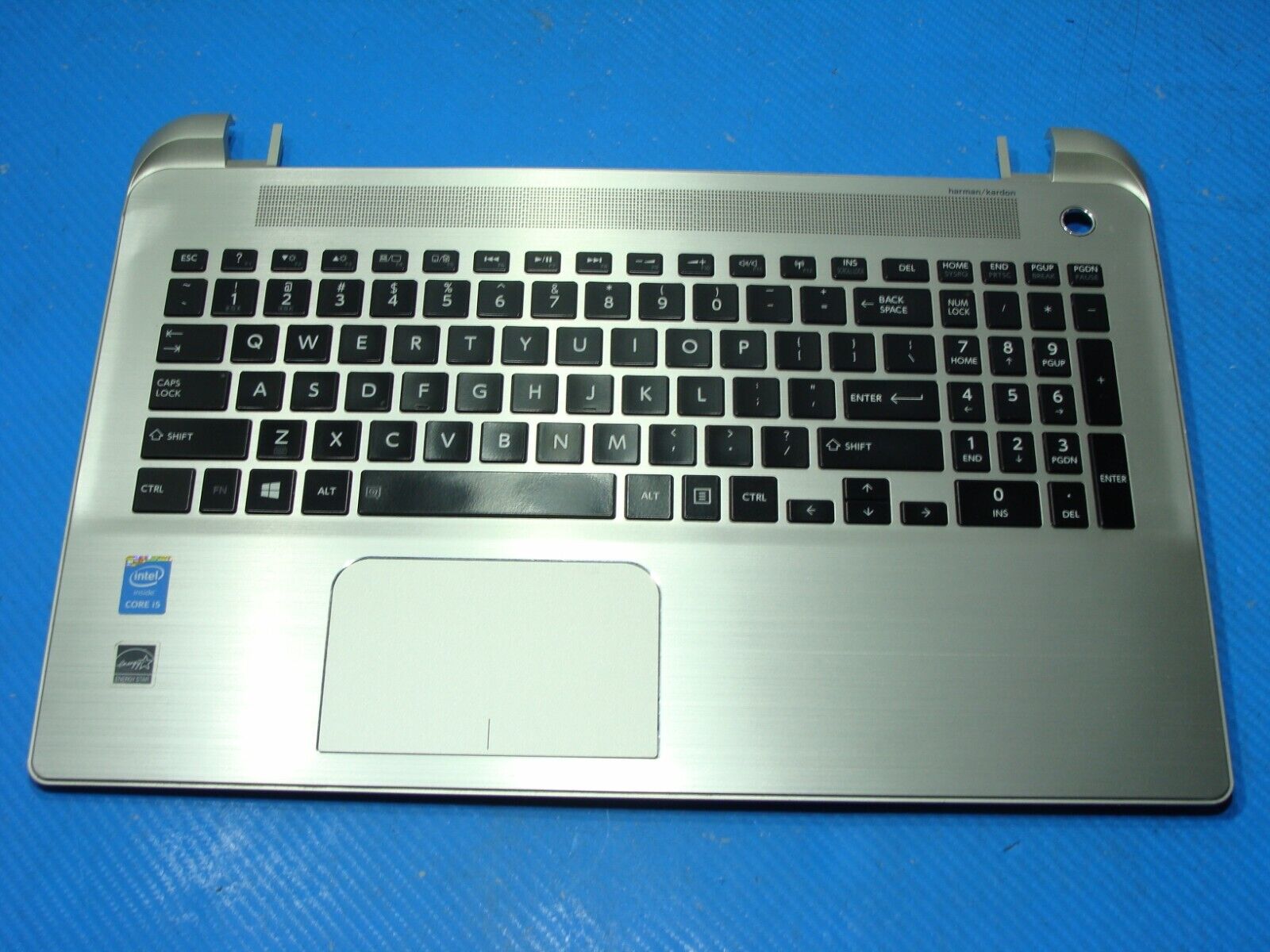 Toshiba Satellite S55t-B5335 15.6