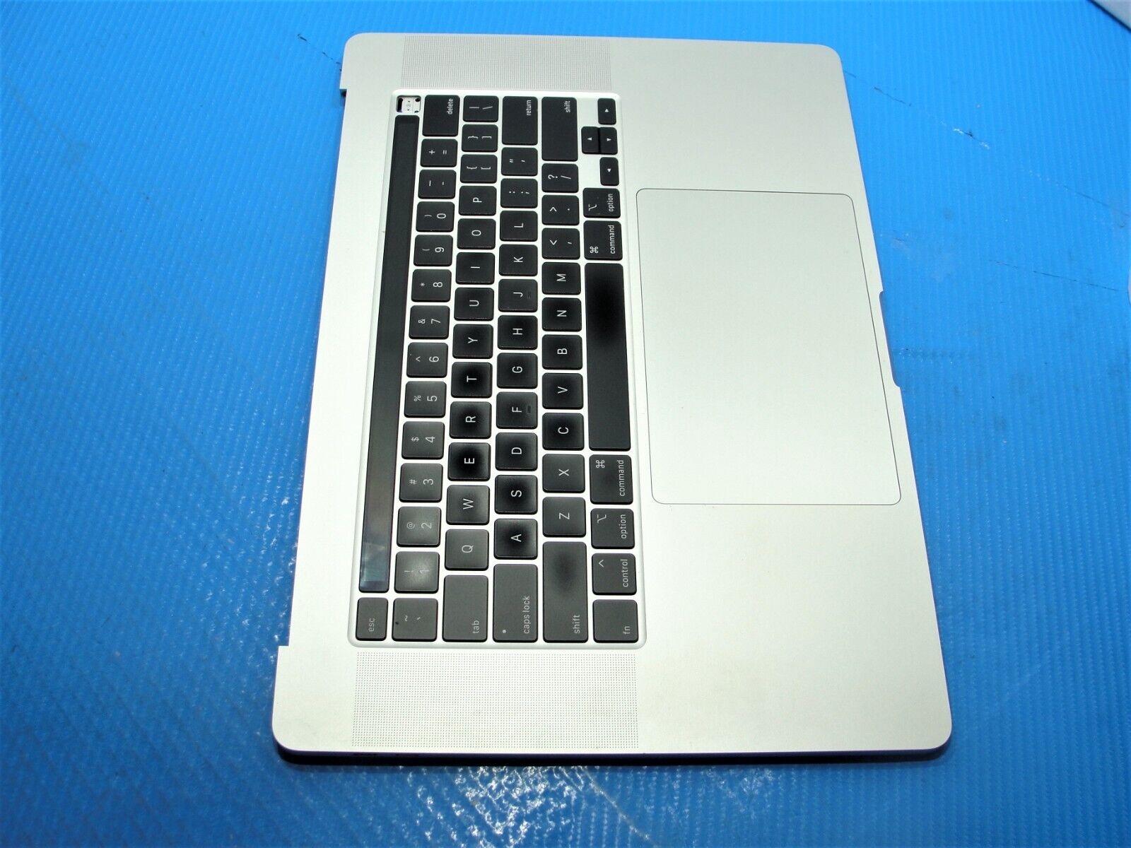 MacBook Pro A2141 2019 MVVL2LL/A 16