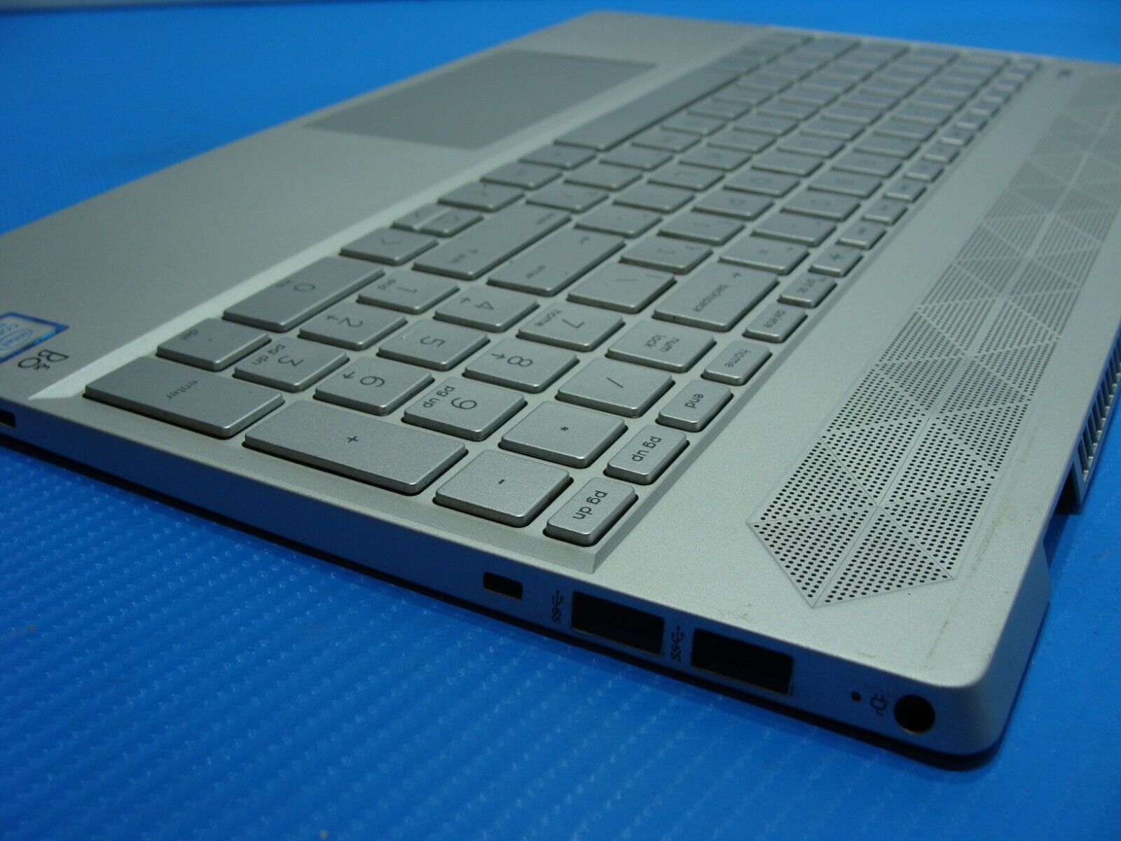 HP Pavilion 15-cs0073cl 15.6