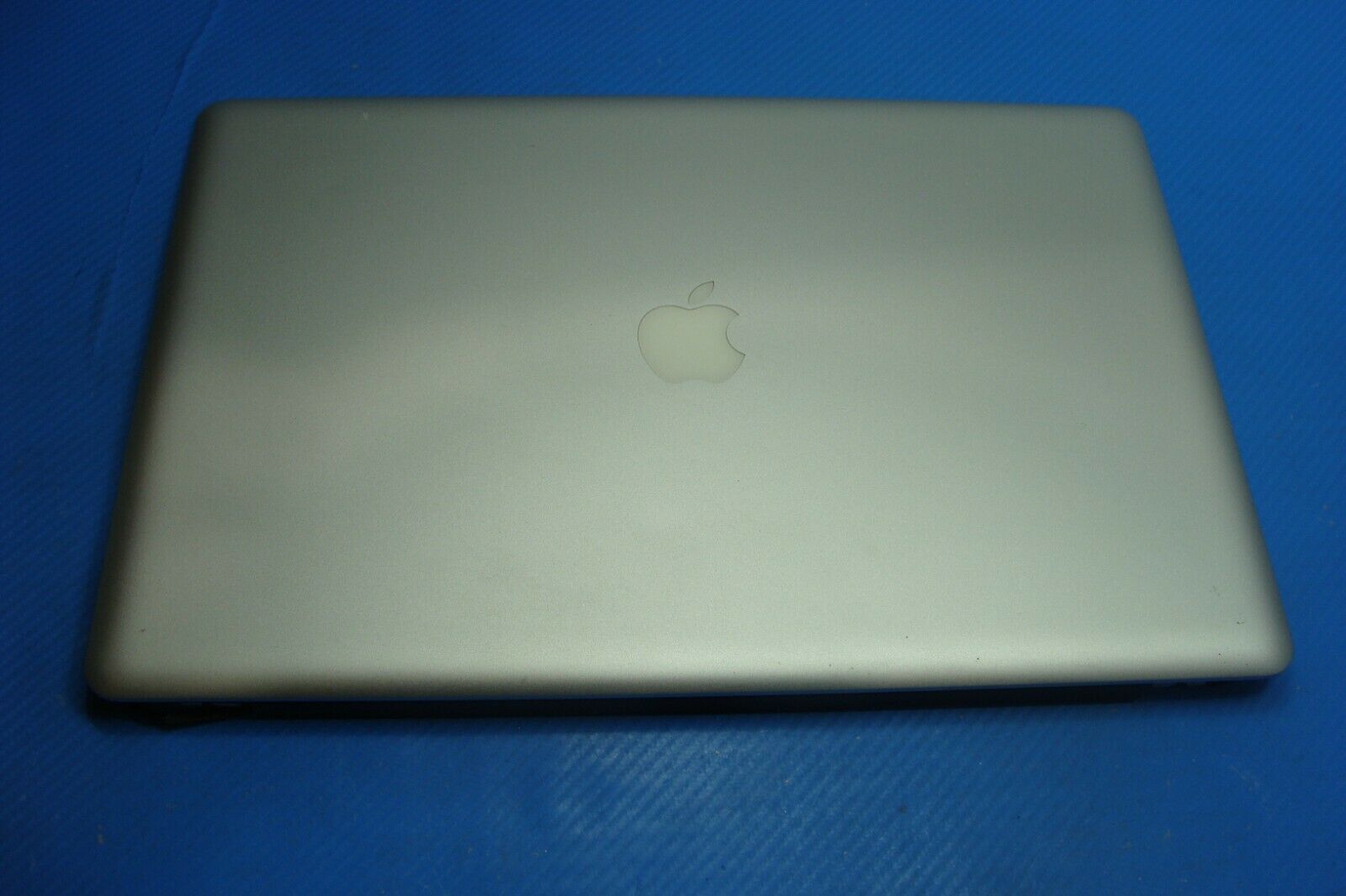 MacBook Pro A1297 MC725LL/A Early 2011 17