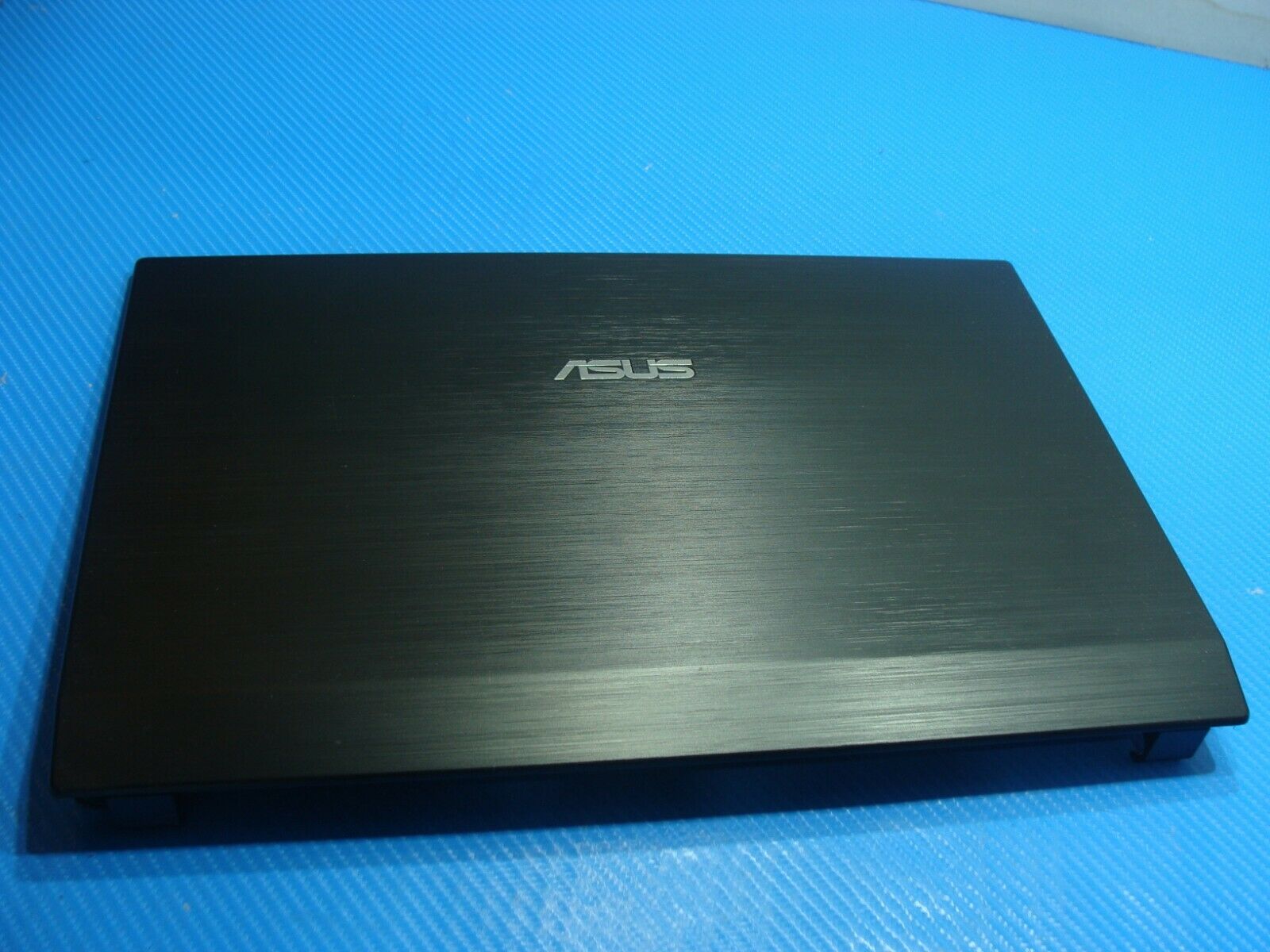 Asus P42F-XD1B 14