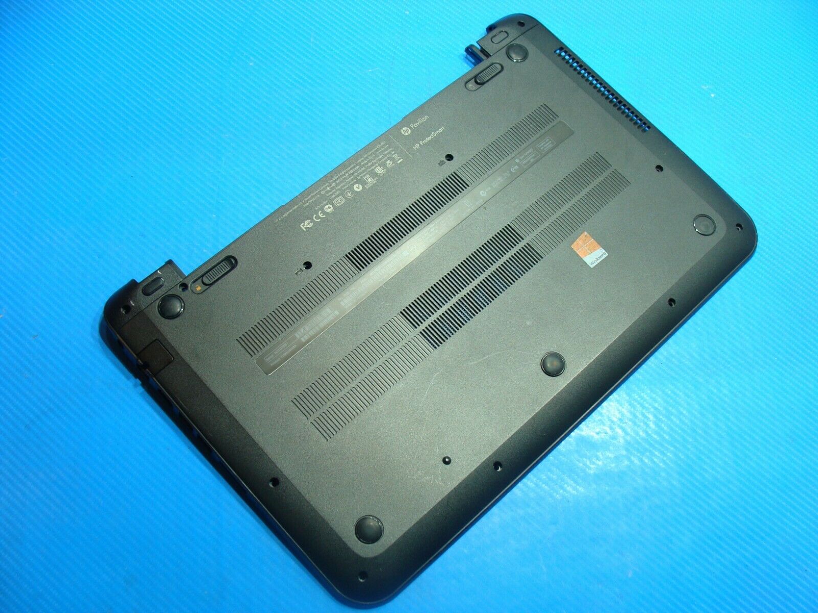 HP Pavilion TS 15-b129wm 15.6