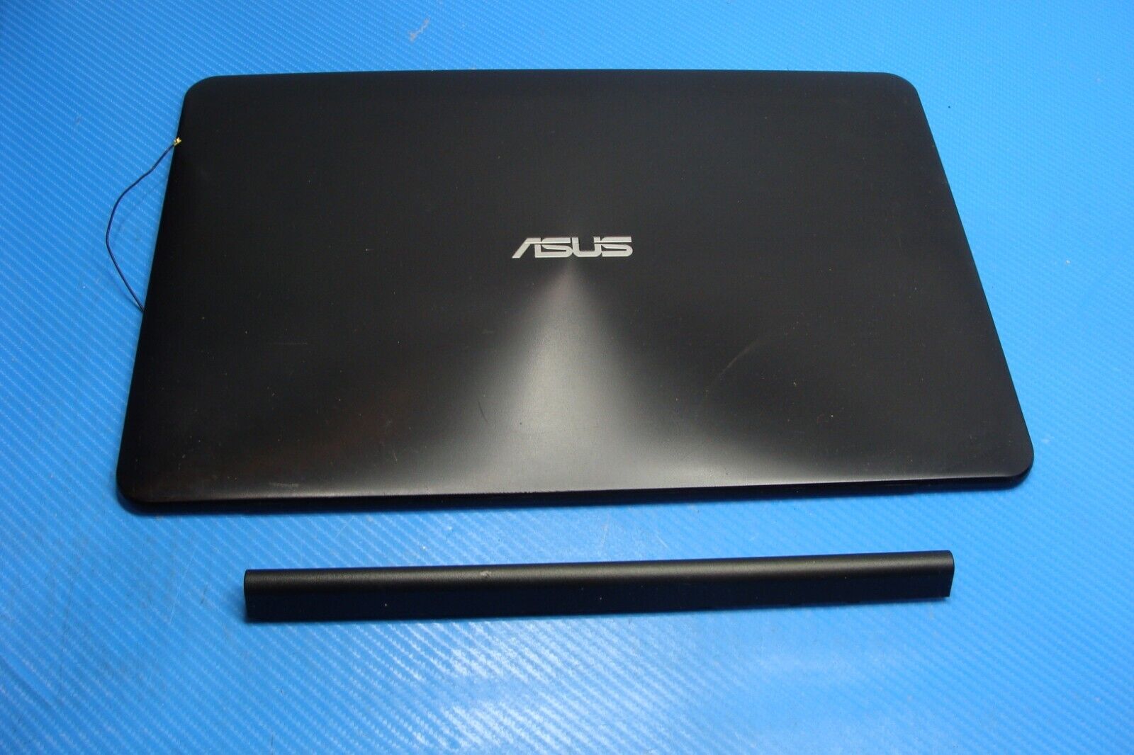 Asus X555LA-HI31103J 15.6