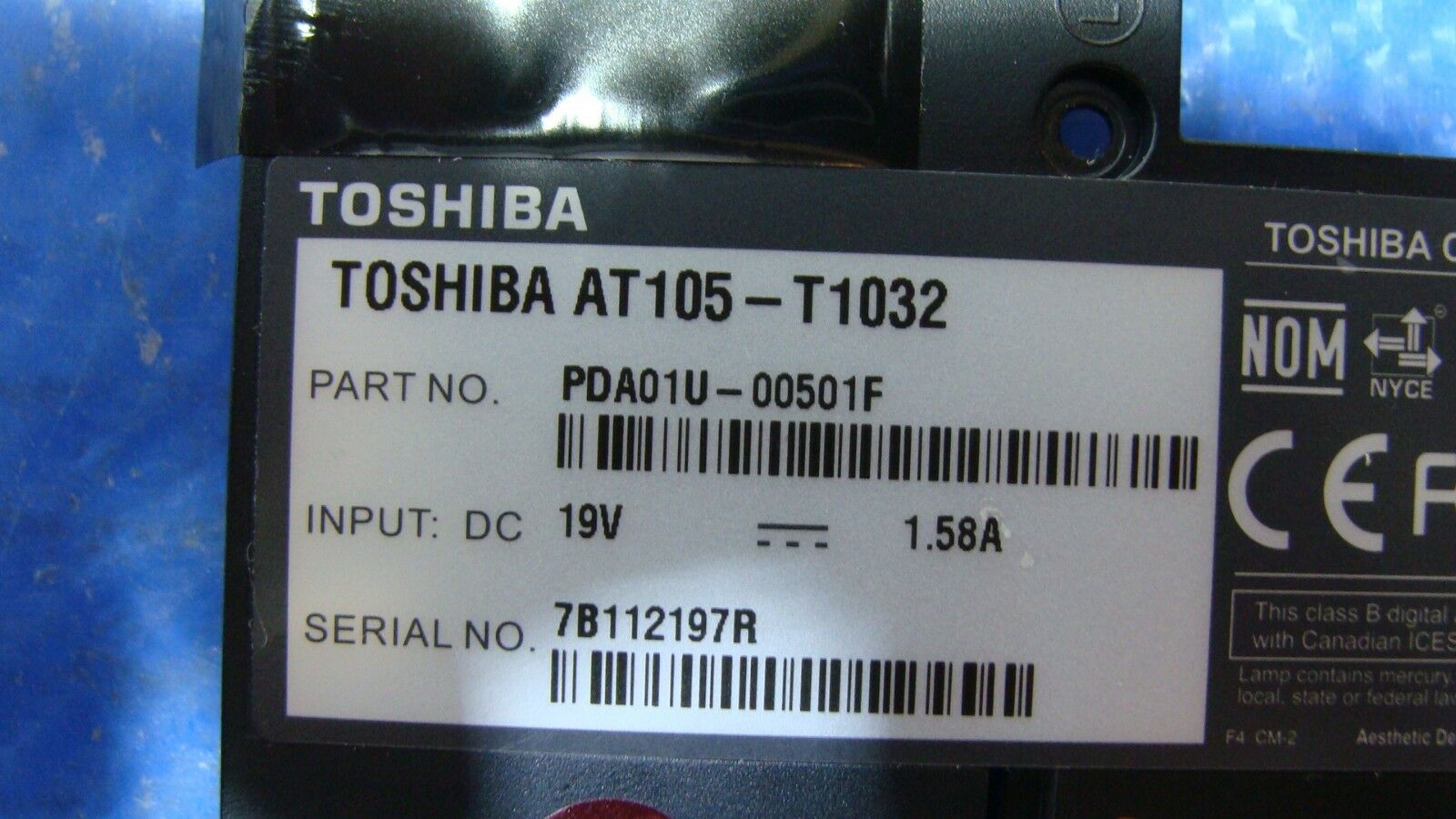 Toshiba Thrive AT105-T1032 10.1