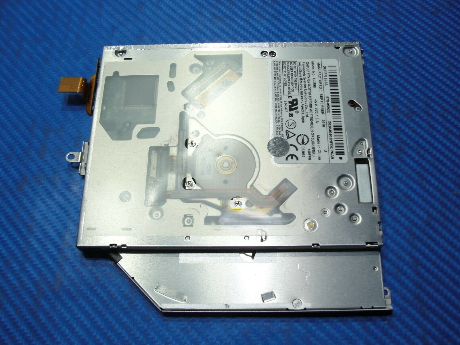 MacBook Pro A1297 MC024LL/A Early 2010 17