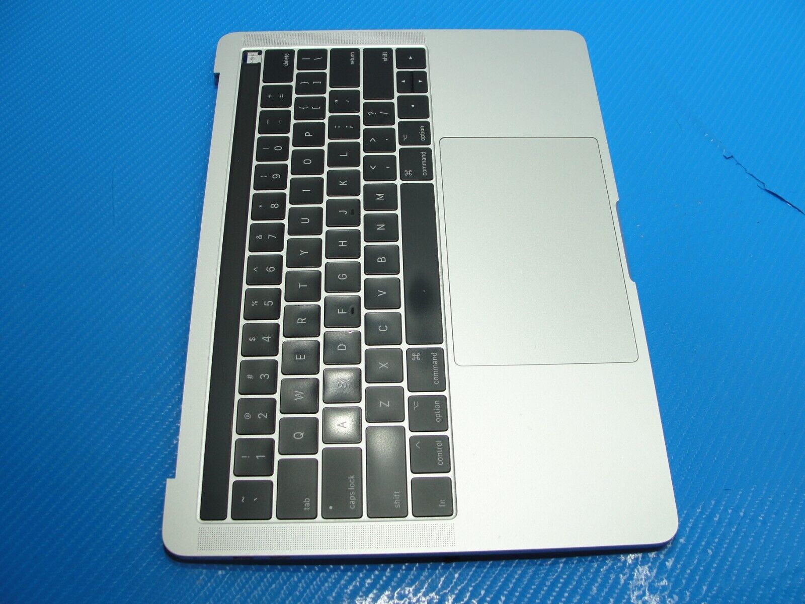 MacBook Pro A1706 13