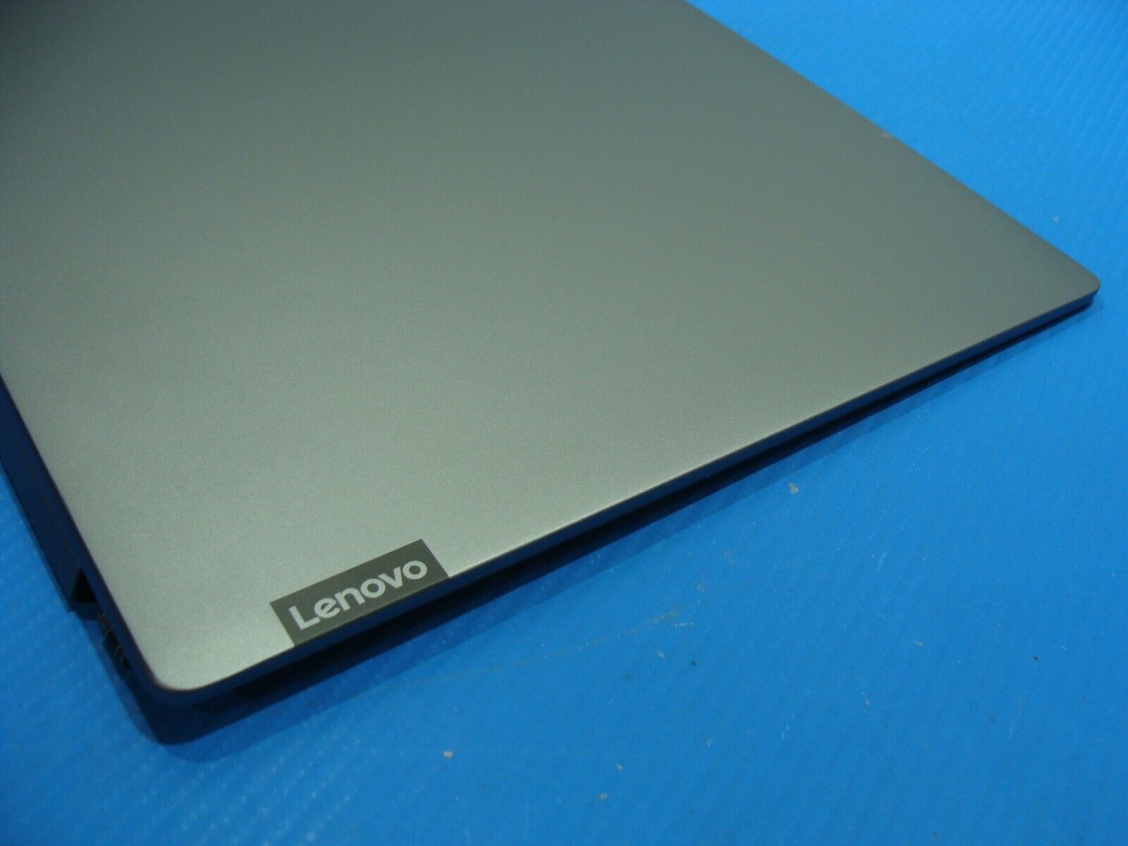 Lenovo IdeaPad 530S-15IKB 15.6