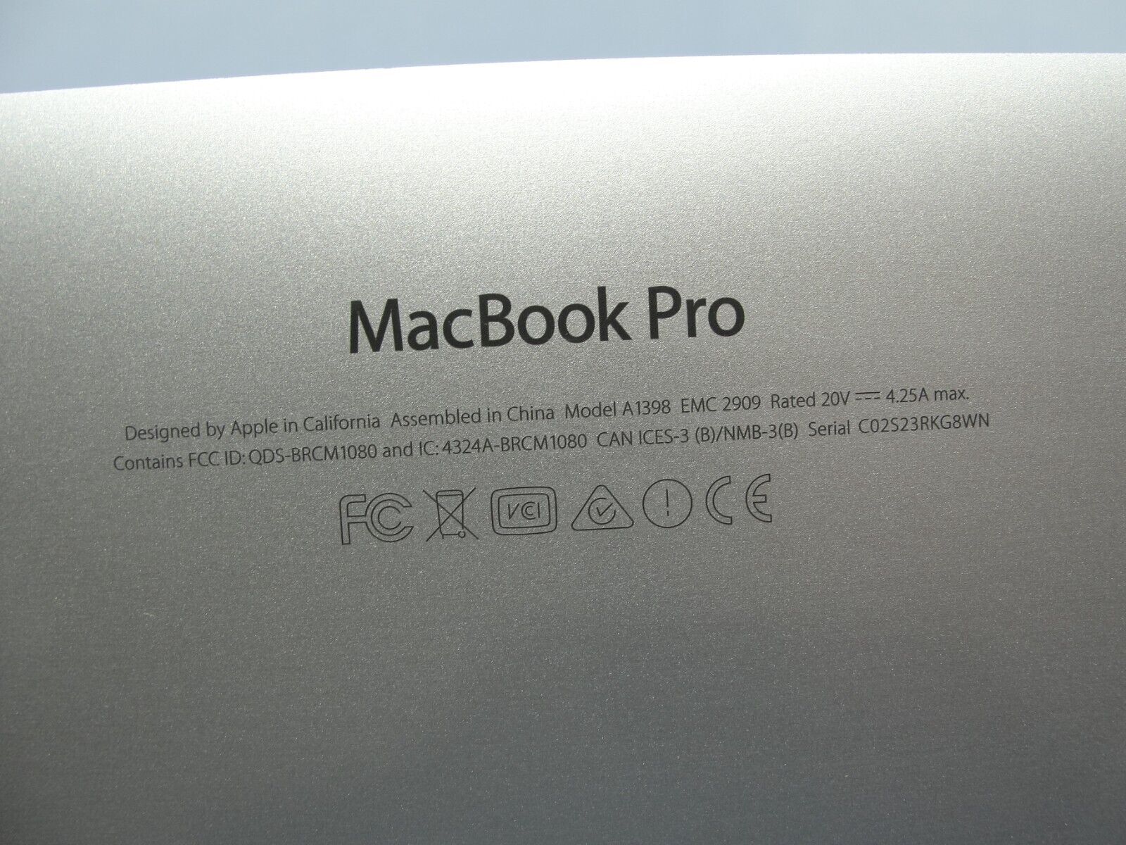 MacBook Pro A1398 15