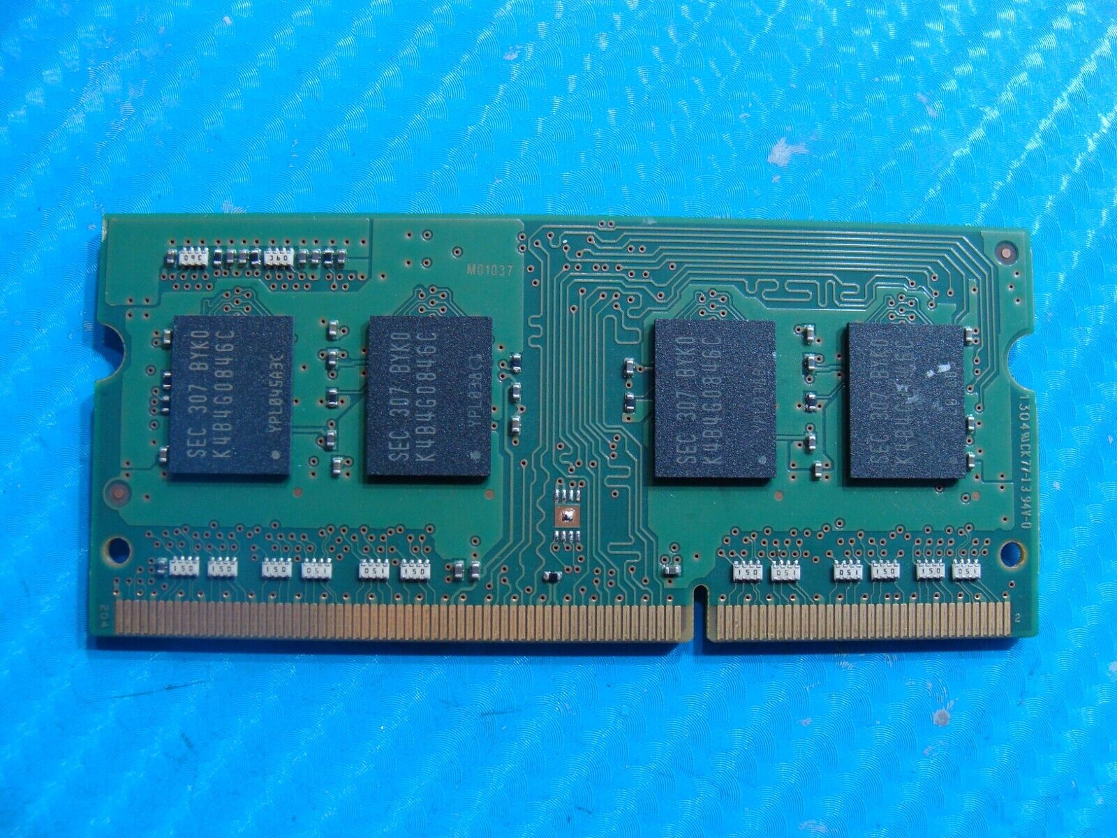 Lenovo T450s Samsung 4GB 1Rx8 PC3L-12800S SO-DIMM Memory RAM M471B5173CB0-YK0