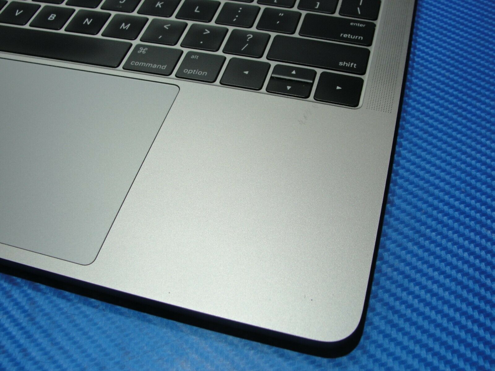 MacBook Pro A1708 13.3