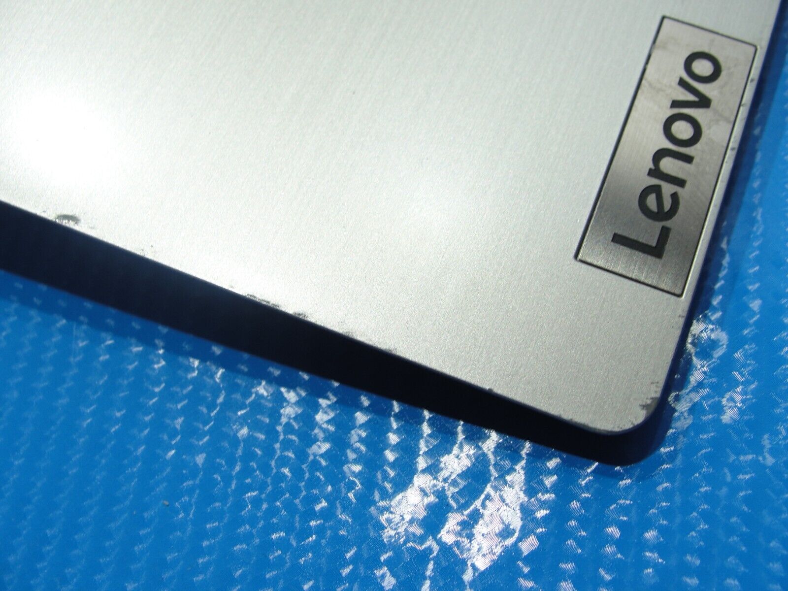 Lenovo IdeaPad 3 15IIL05 15.6