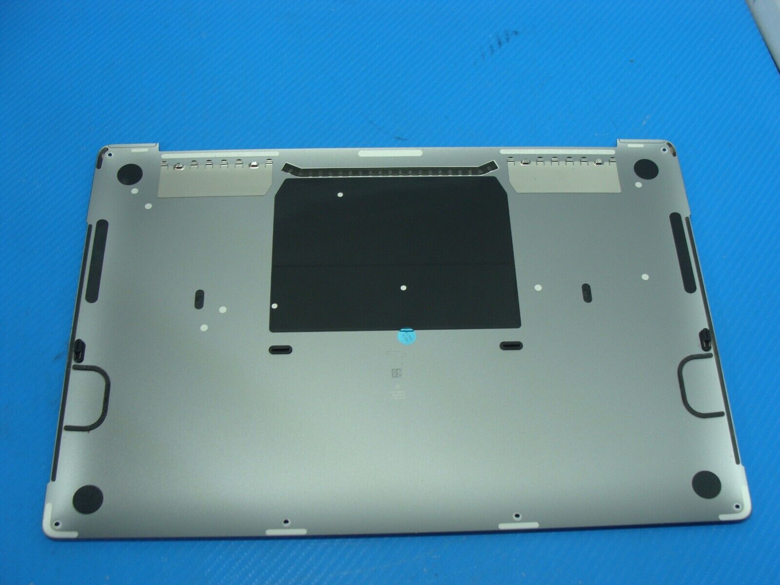 MacBook Pro 16” A2141 2019 MVVJ2LL/A MVVK2LL/A Bottom Case Space Gray 923-03844