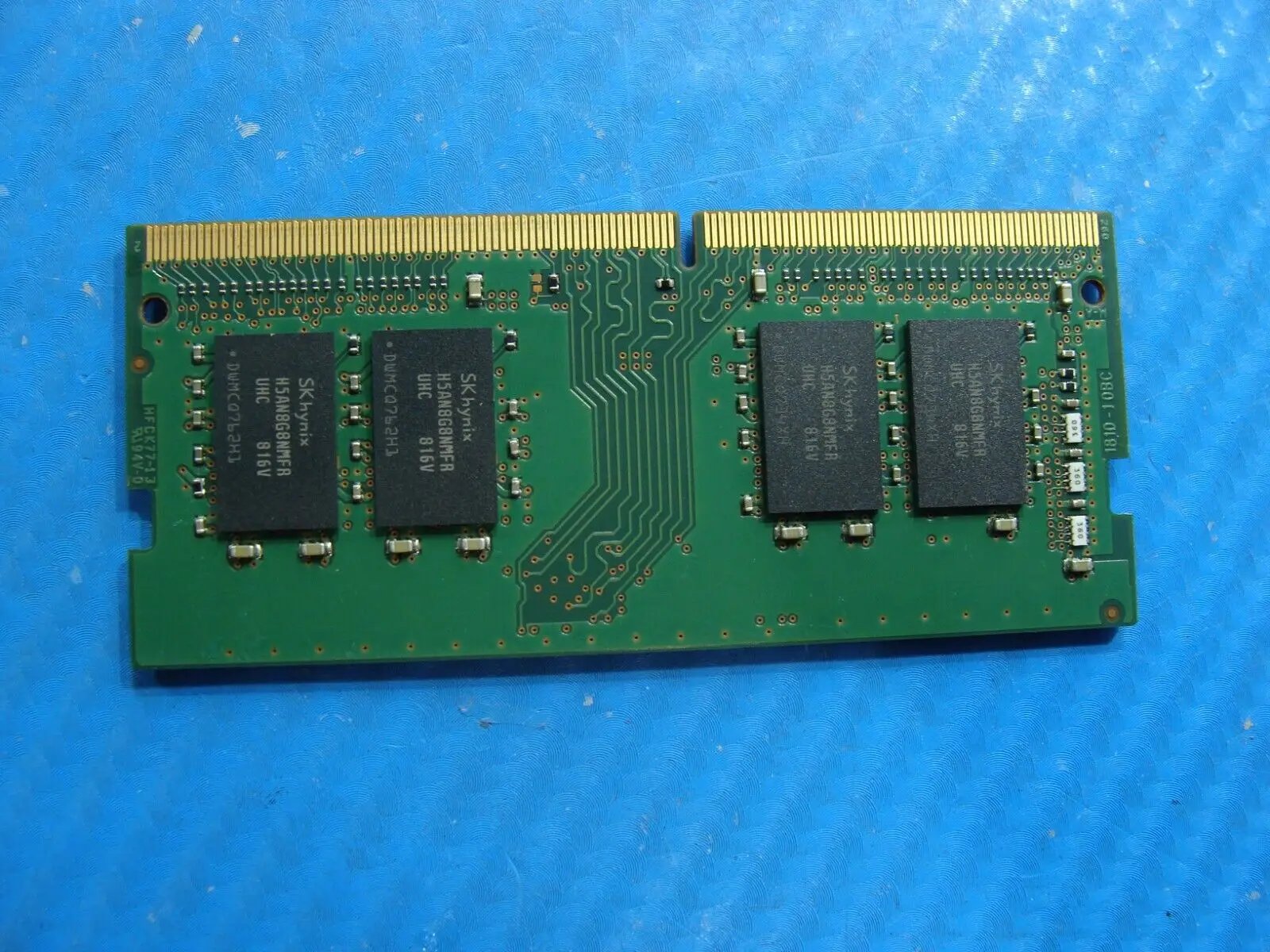 Dell 3390 2-in-1 SK Hynix 8GB 1Rx8 PC4-2400T Memory RAM SO-DIMM HMA81GS6MFR8N-UH