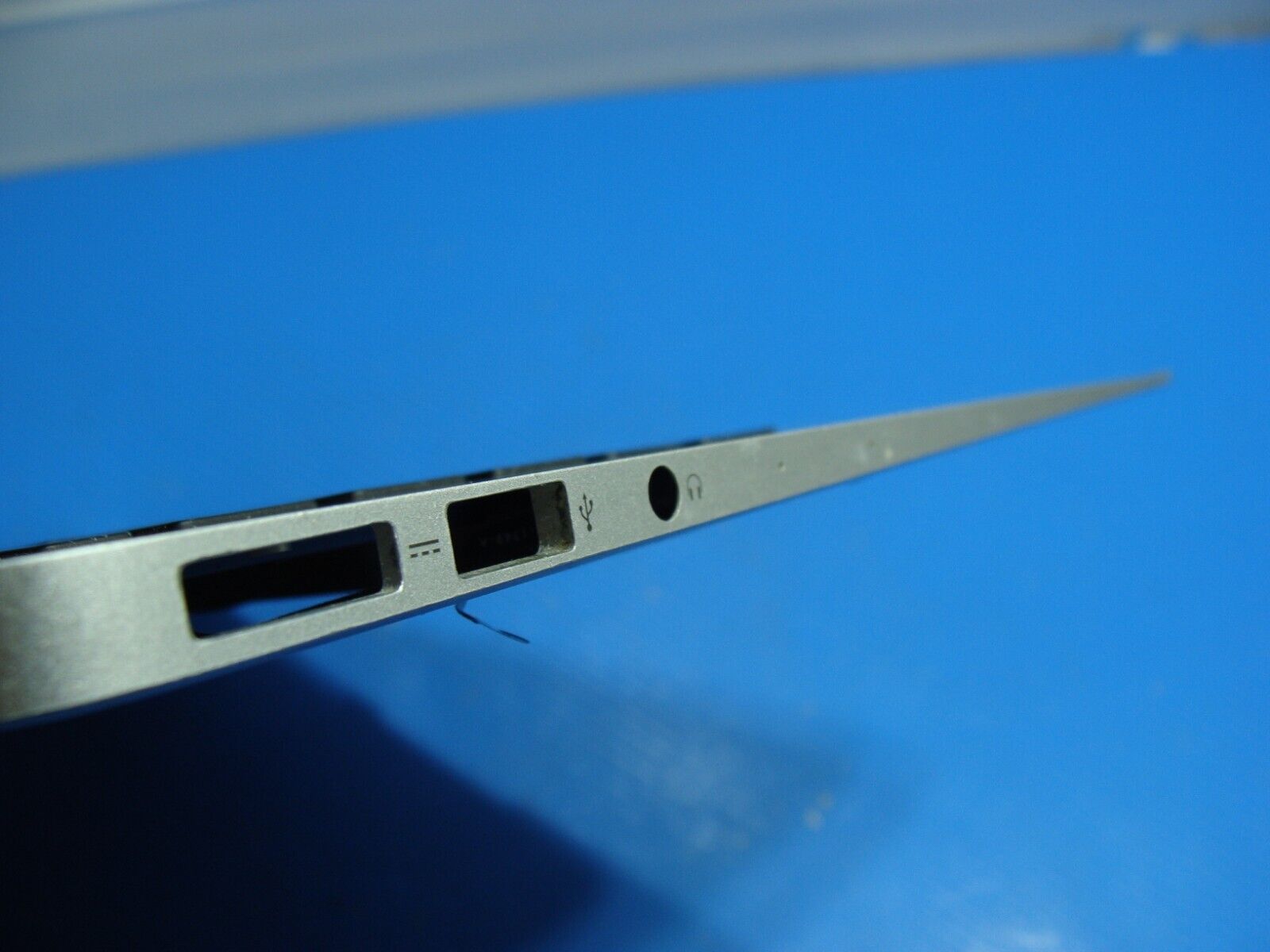 MacBook Air A1466 2014 MD760LL/A 13