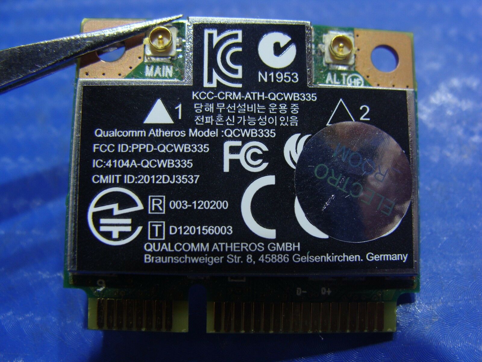 HP Pavilion 13-a010dx 13.3