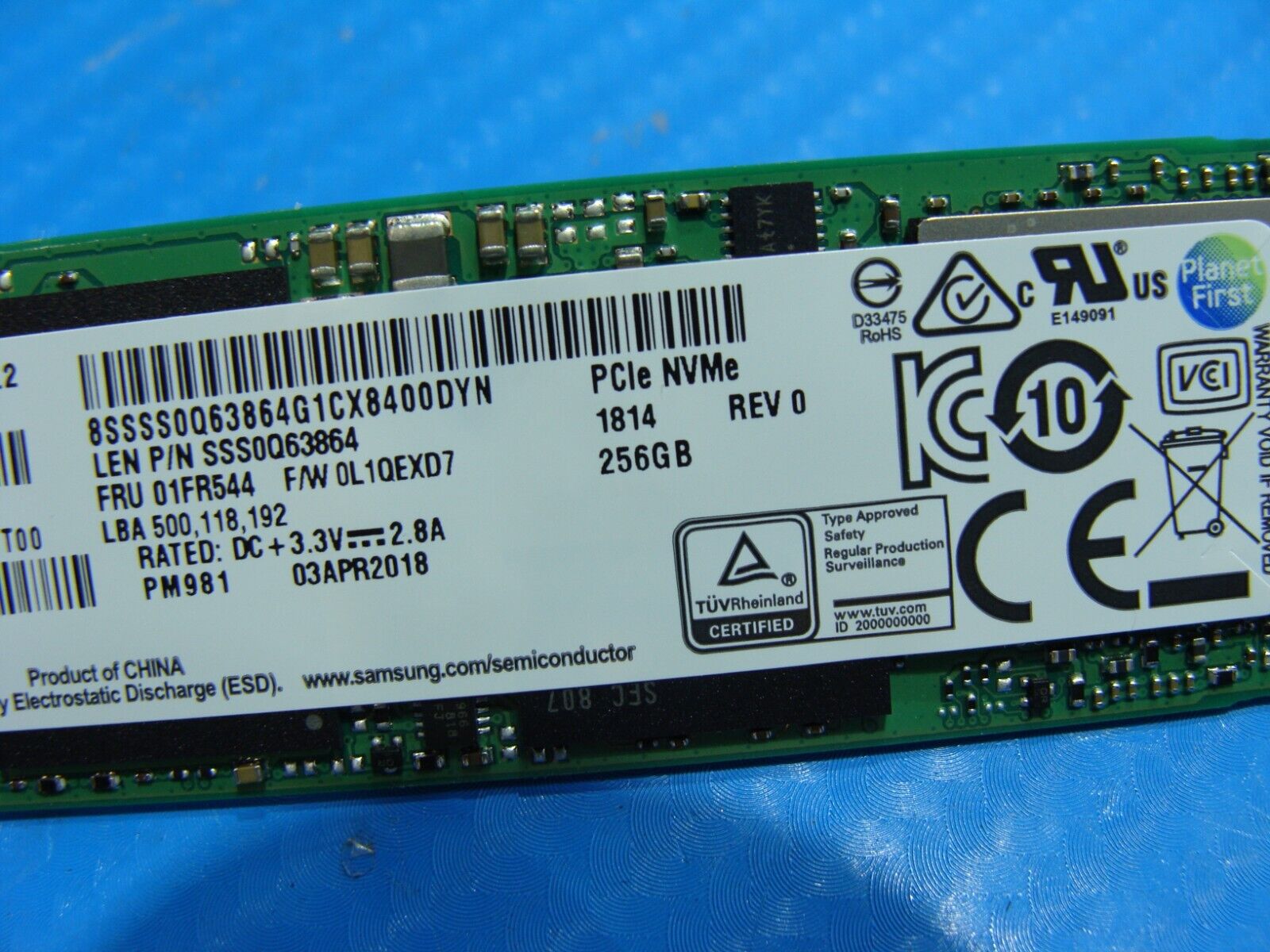 Lenovo 5-1570 Samsung 256GB NVMe M.2 SSD Solid State Drive MZVLB256HAHQ-000L2