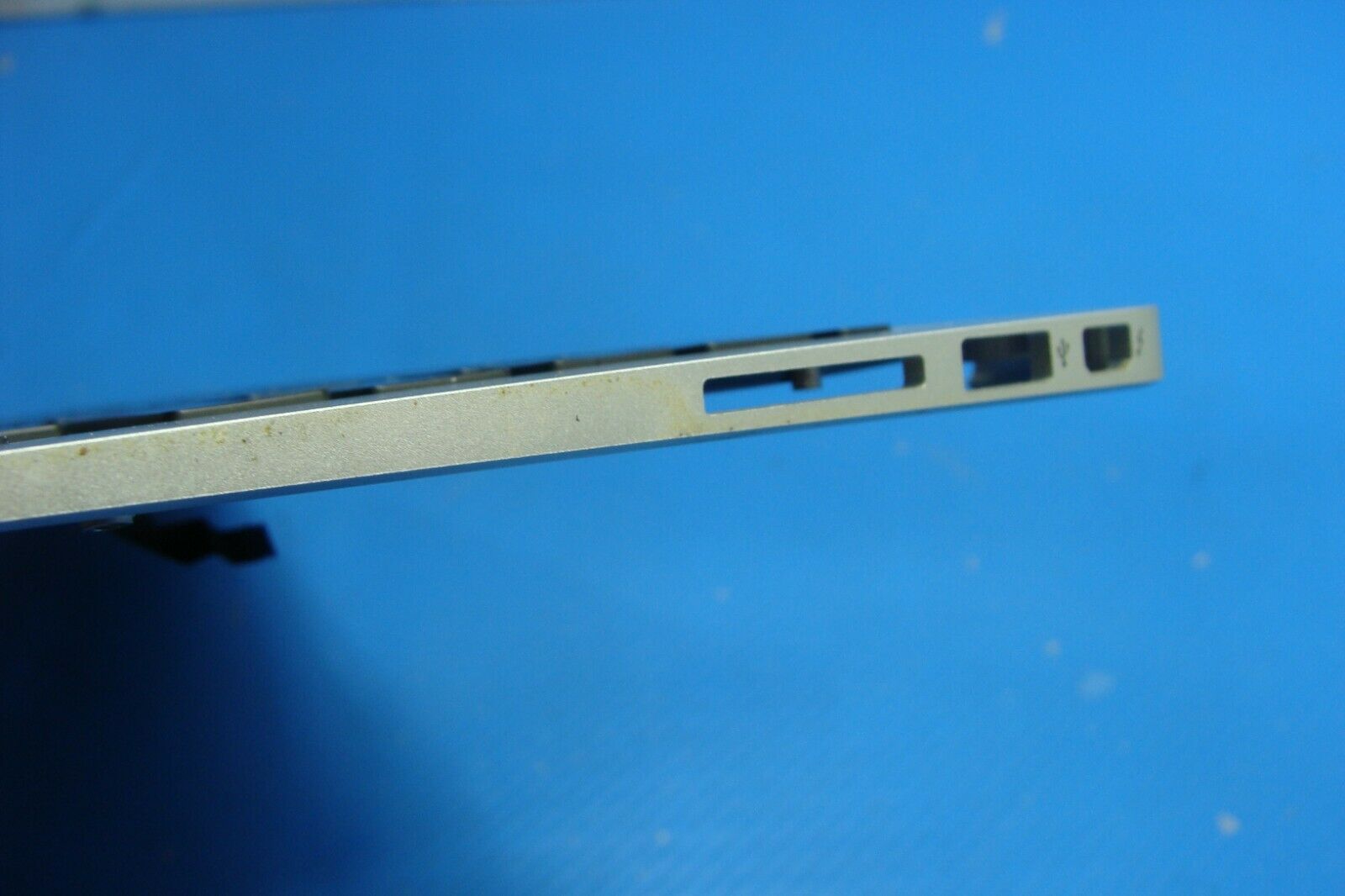 MacBook Air A1369 MC965LL/A Mid 2011 13