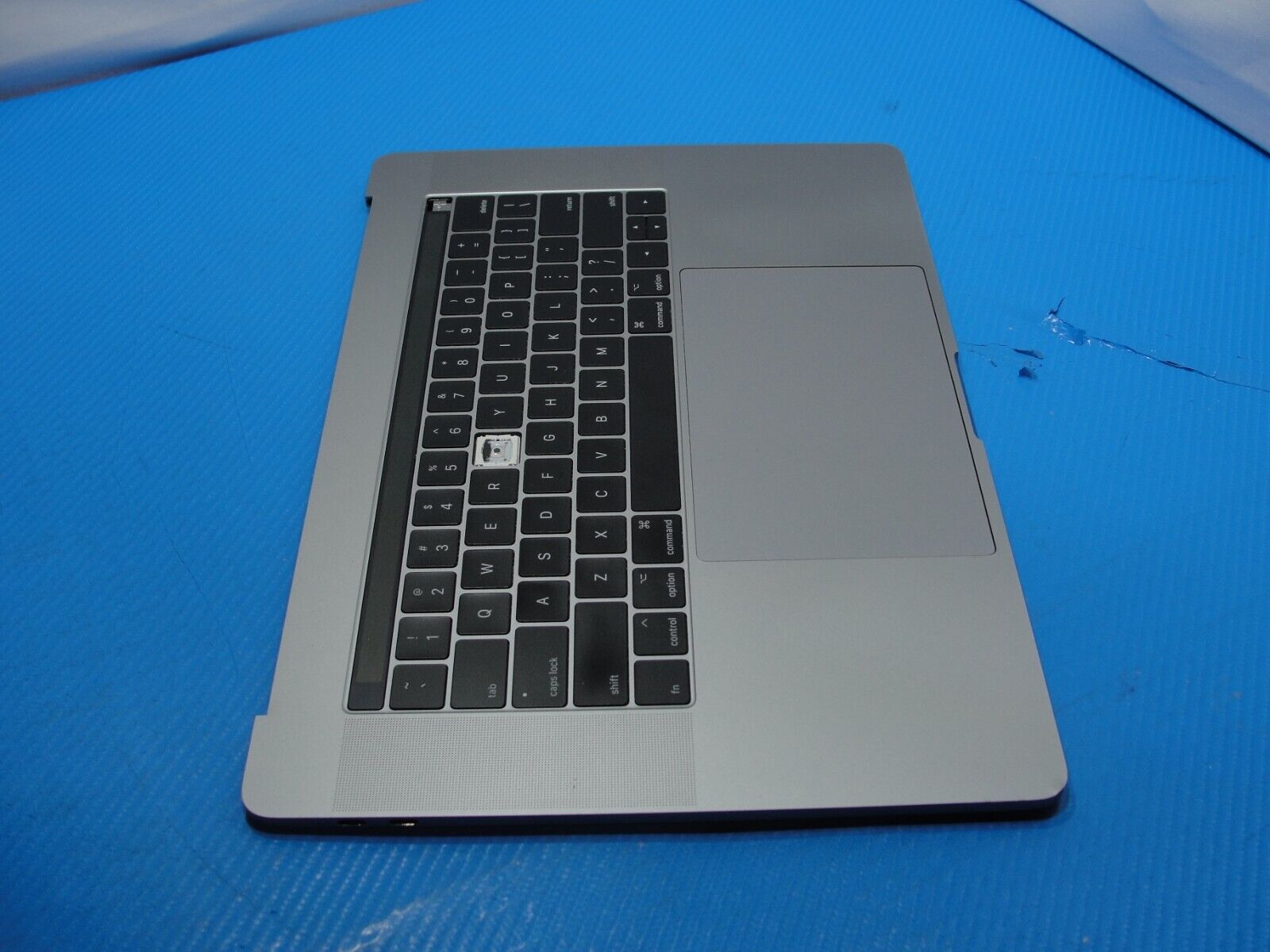 MacBook Pro A1707 15