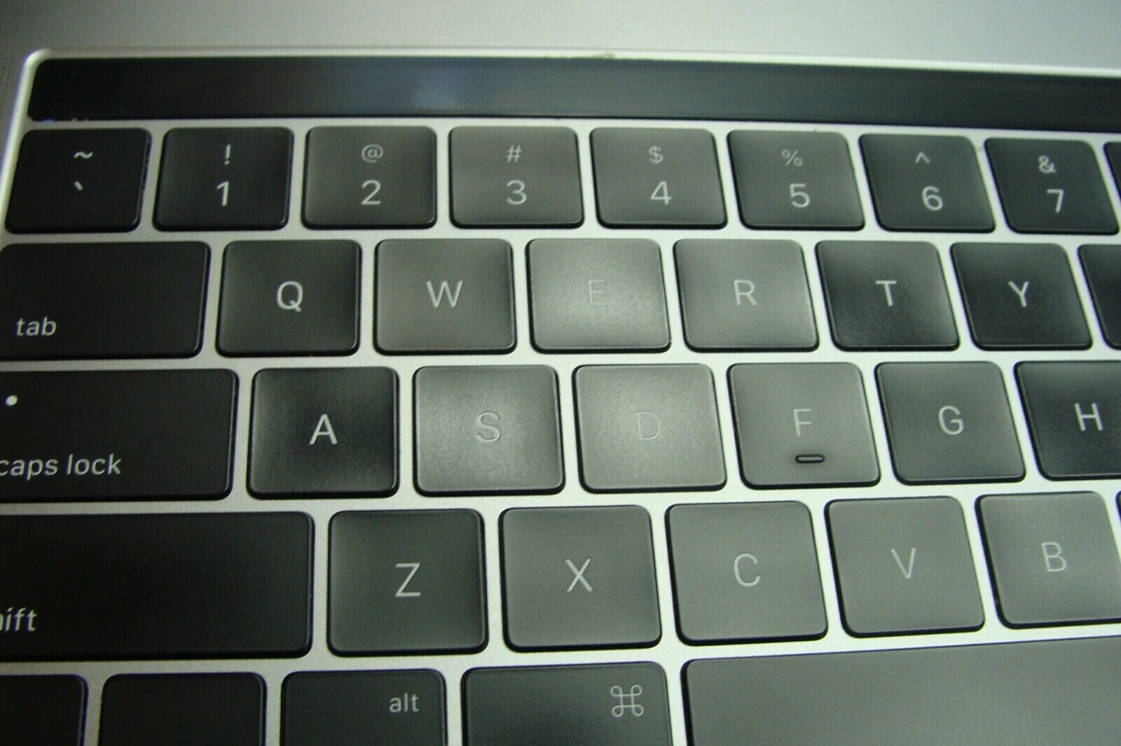 MacBook Pro A1707 15