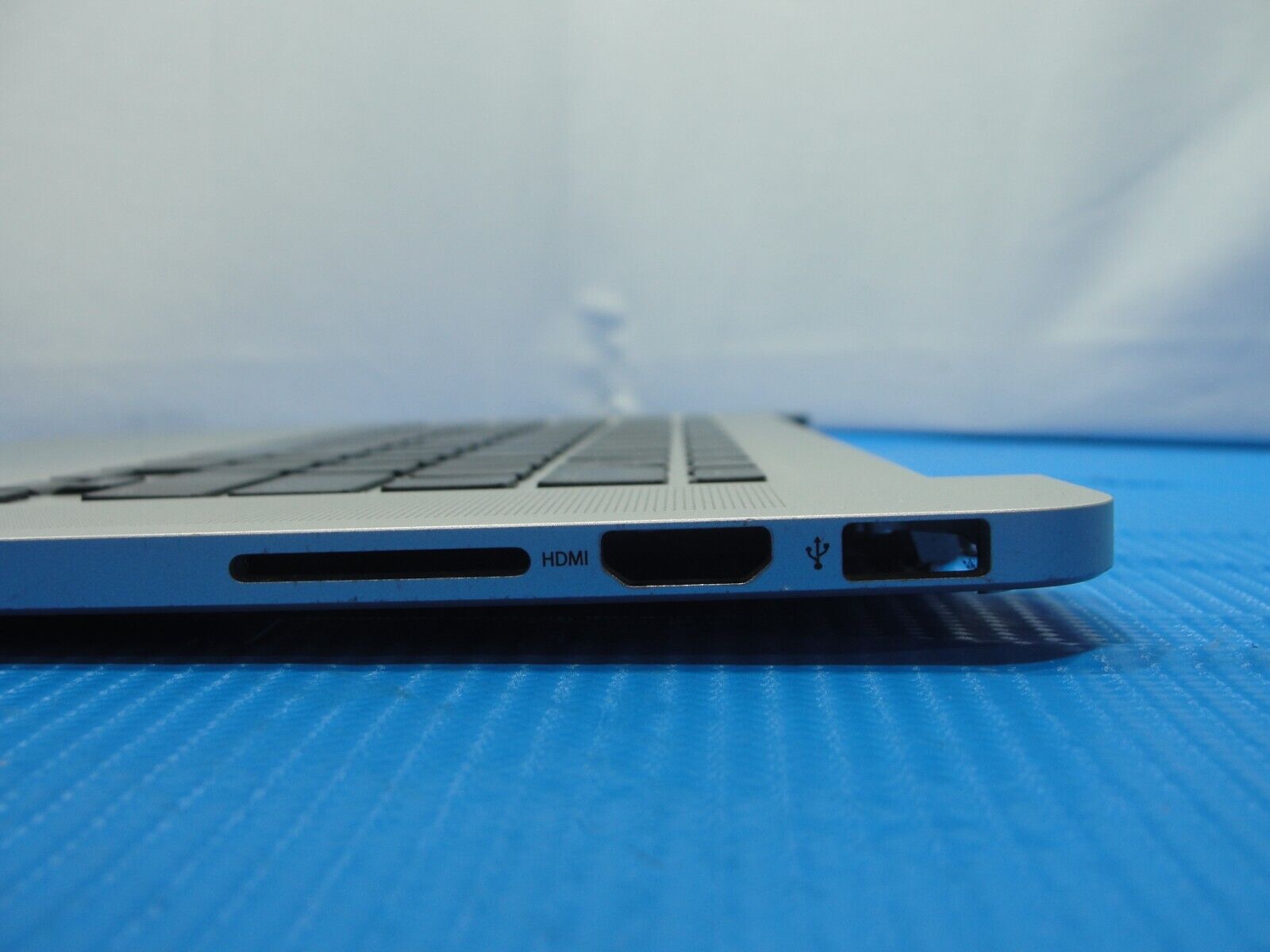 MacBook Pro A1398 Mid 2015 MJLQ2LL/A MJLT2LL/A 15