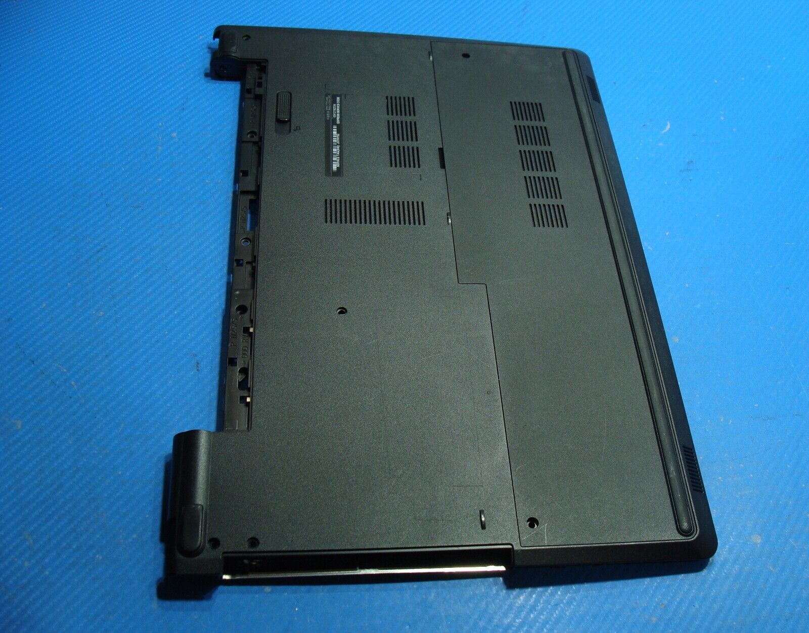 Dell Inspiron 15.6” 15 5558 OEM Bottom Case Cover w/Cover Door PTM4C AP1AP000A00