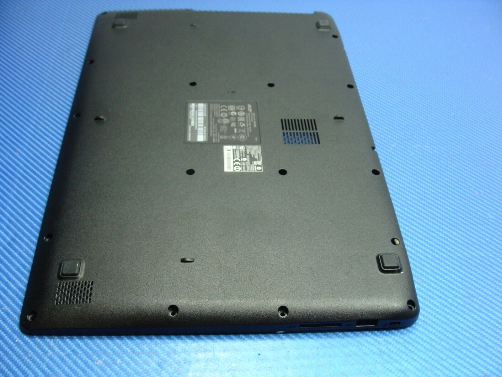 Acer Aspire ES1-512-C1W0 15.6