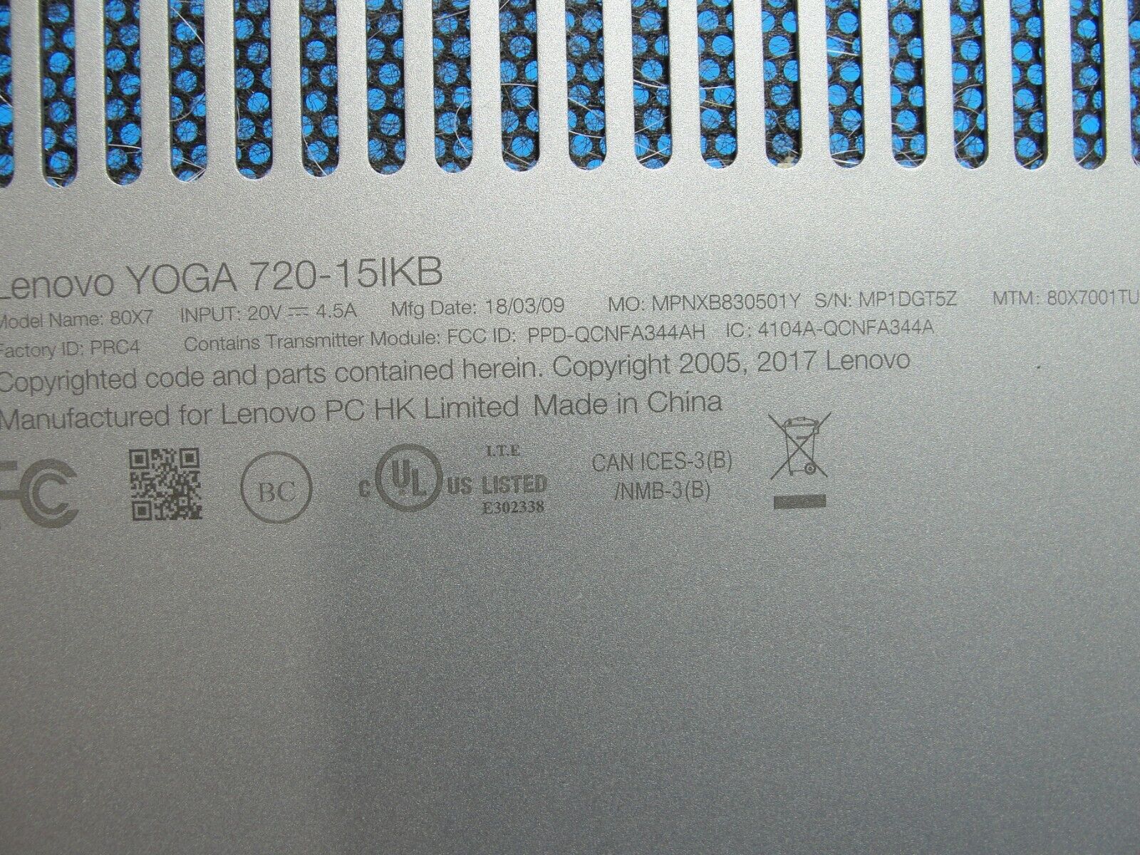 Lenovo Yoga 720-15IKB 15.6