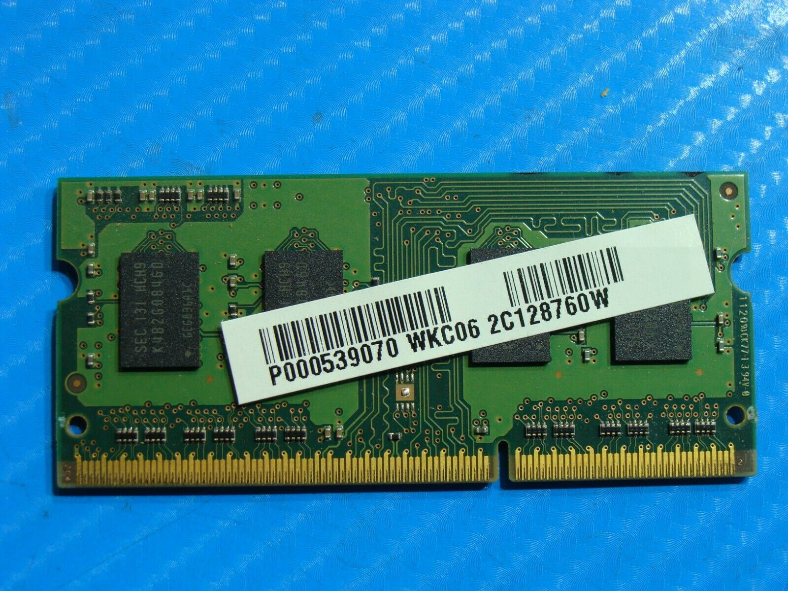 Toshiba 14 L745-S4110 Samsung SO-DIMM Memory RAM 2GB PC3-10600S M471B5773DH0-CH9 