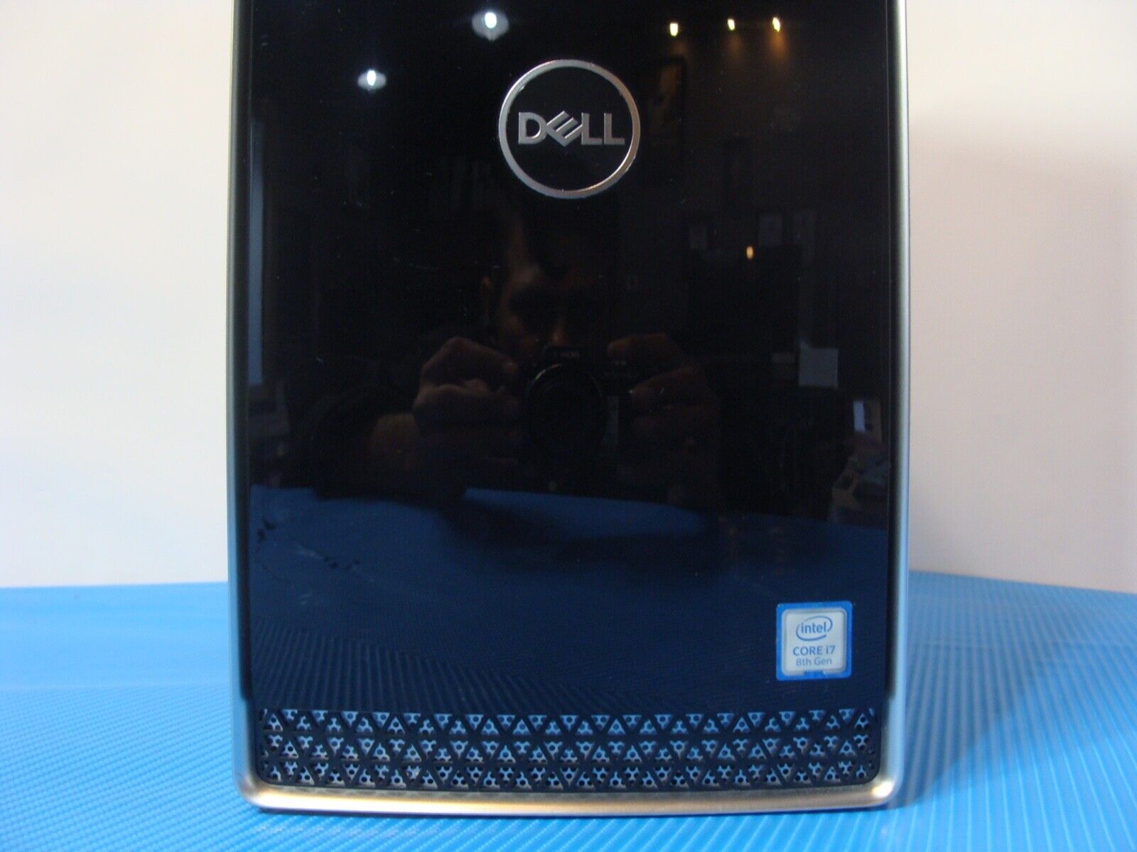 Grade A Dell Inspiron 3670 Intel Core i7-8700 3.20GHZ 256GB SSD