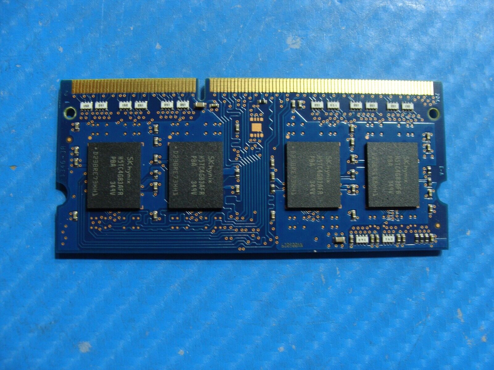 Asus V551LA-DS71T SK Hynix 4GB PC3L-12800S Memory RAM SO-DIMM HMT451S6AFR8A-PB