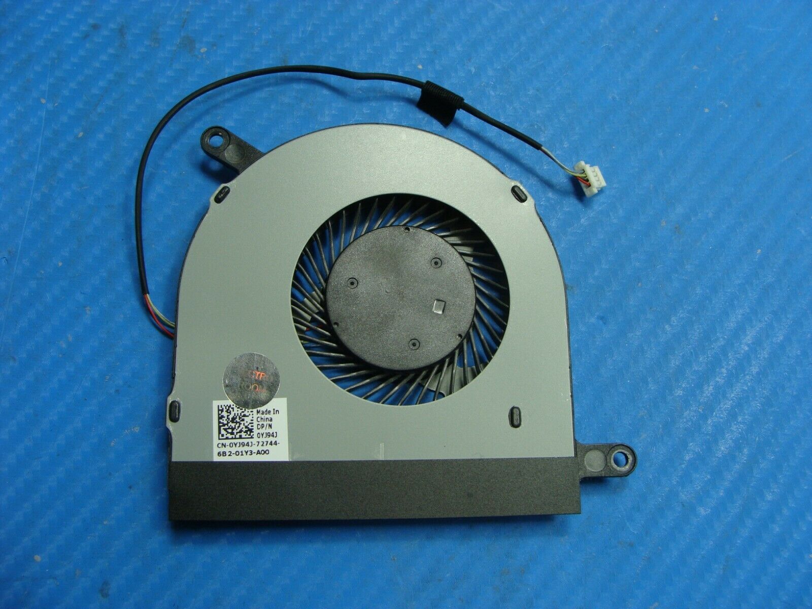 Dell Inspiron 17.3 17 7779 OEM laptop CPU Cooling Fan YJ94J 