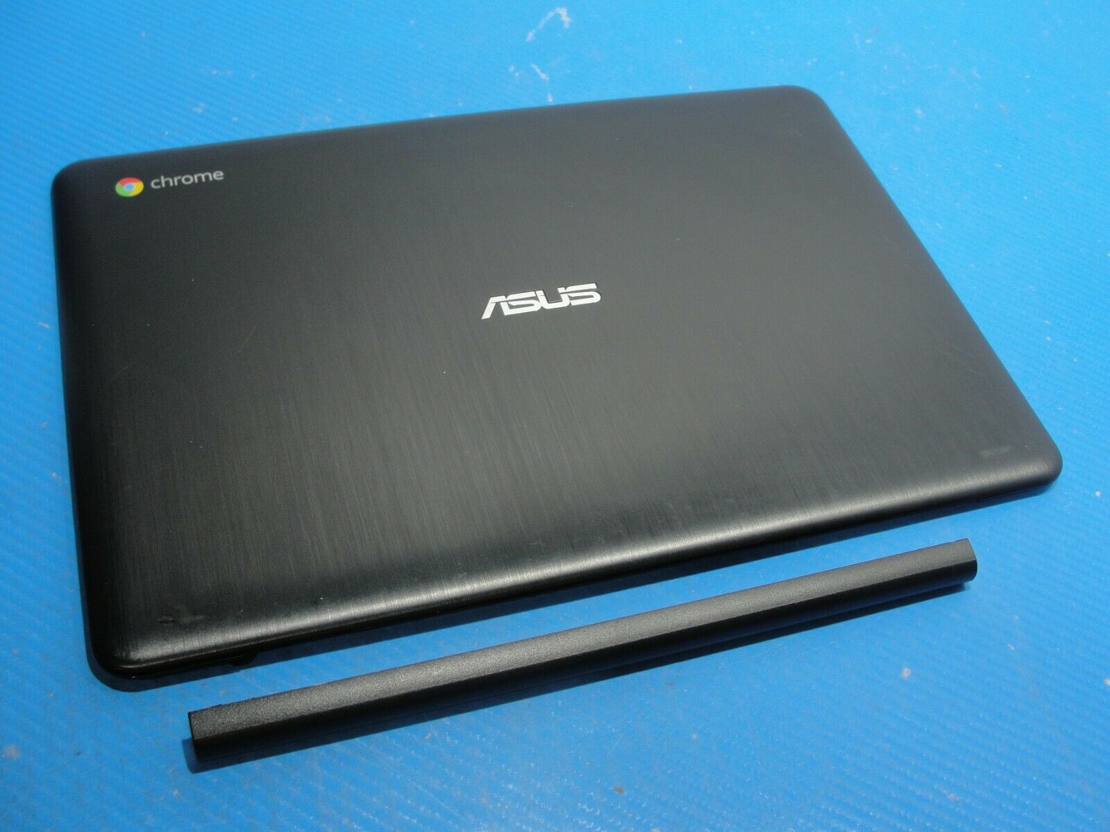 Asus Chromebook C300M 13.3