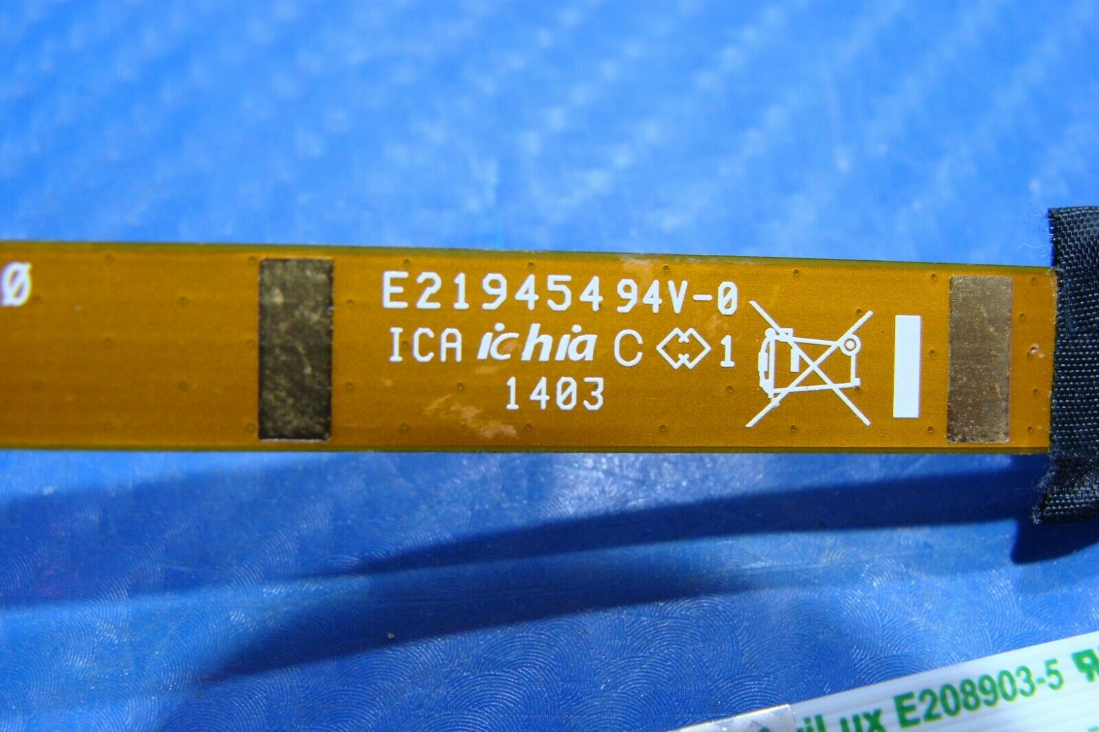 Toshiba Satellite E45t-B4204 14