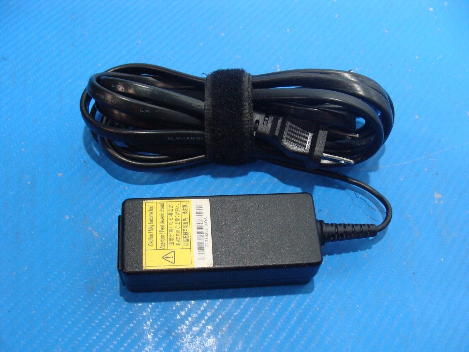 Original Toshiba 45W 19V 2.37A AC Adapter Charger PA5192U-1ACA ADP-45YD A