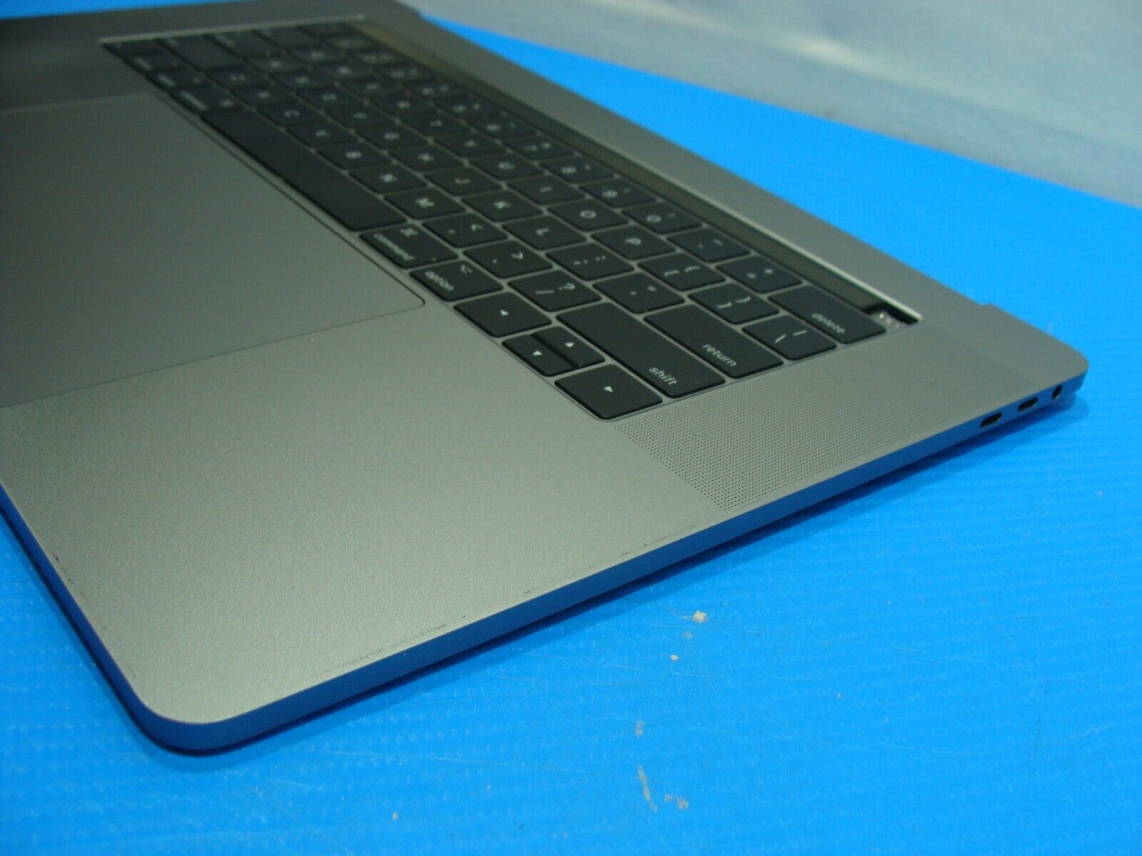 MacBook Pro A1707 15