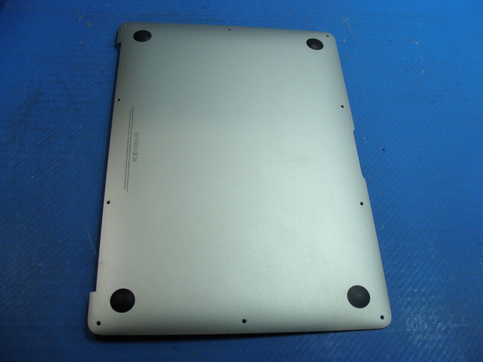 MacBook Air 13 A1466 Early 2014 MD760LL/B Genuine Bottom Case Silver 923-0443