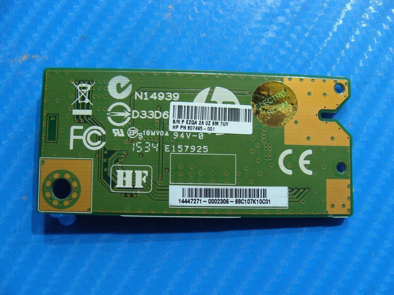 HP ENVY 27” 27-P014 AIO Genuine Desktop Converter Board 807495-001 69C107K10C01