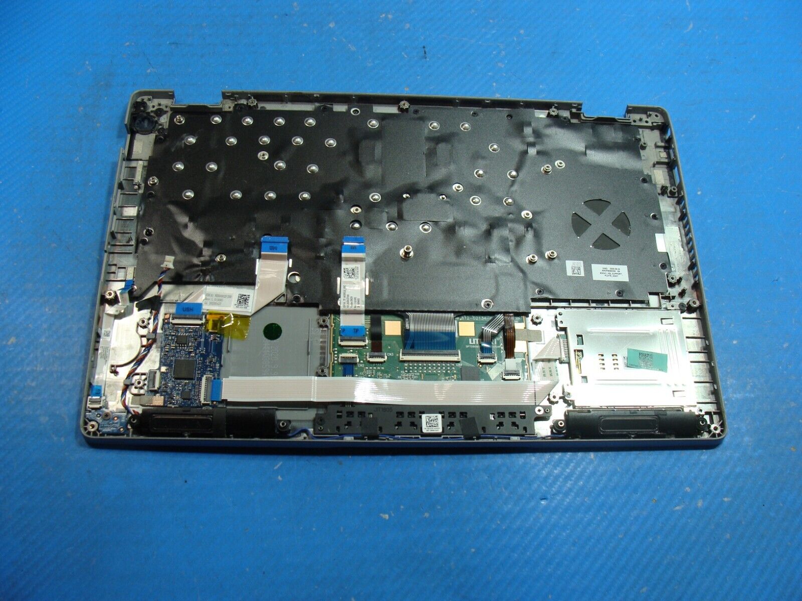 Dell Latitude 5410 14 Palmrest w/Touchpad Keyboard Backlit 2V07W AM2FB000200