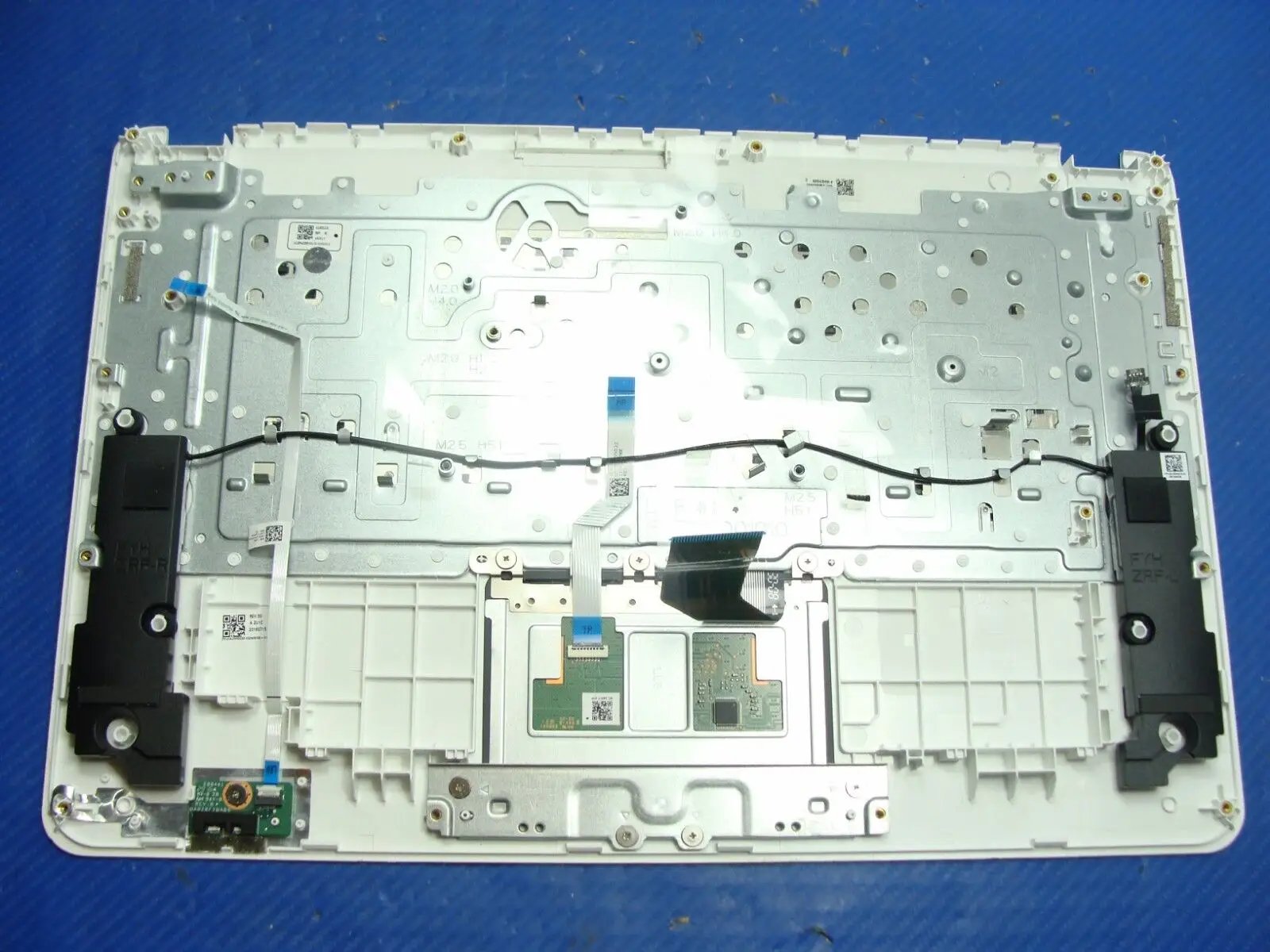 Acer Chromebook 15.6 CB5-571-C1DZ OEM Laptop Palmrest w/Keyboard EAZRF003010