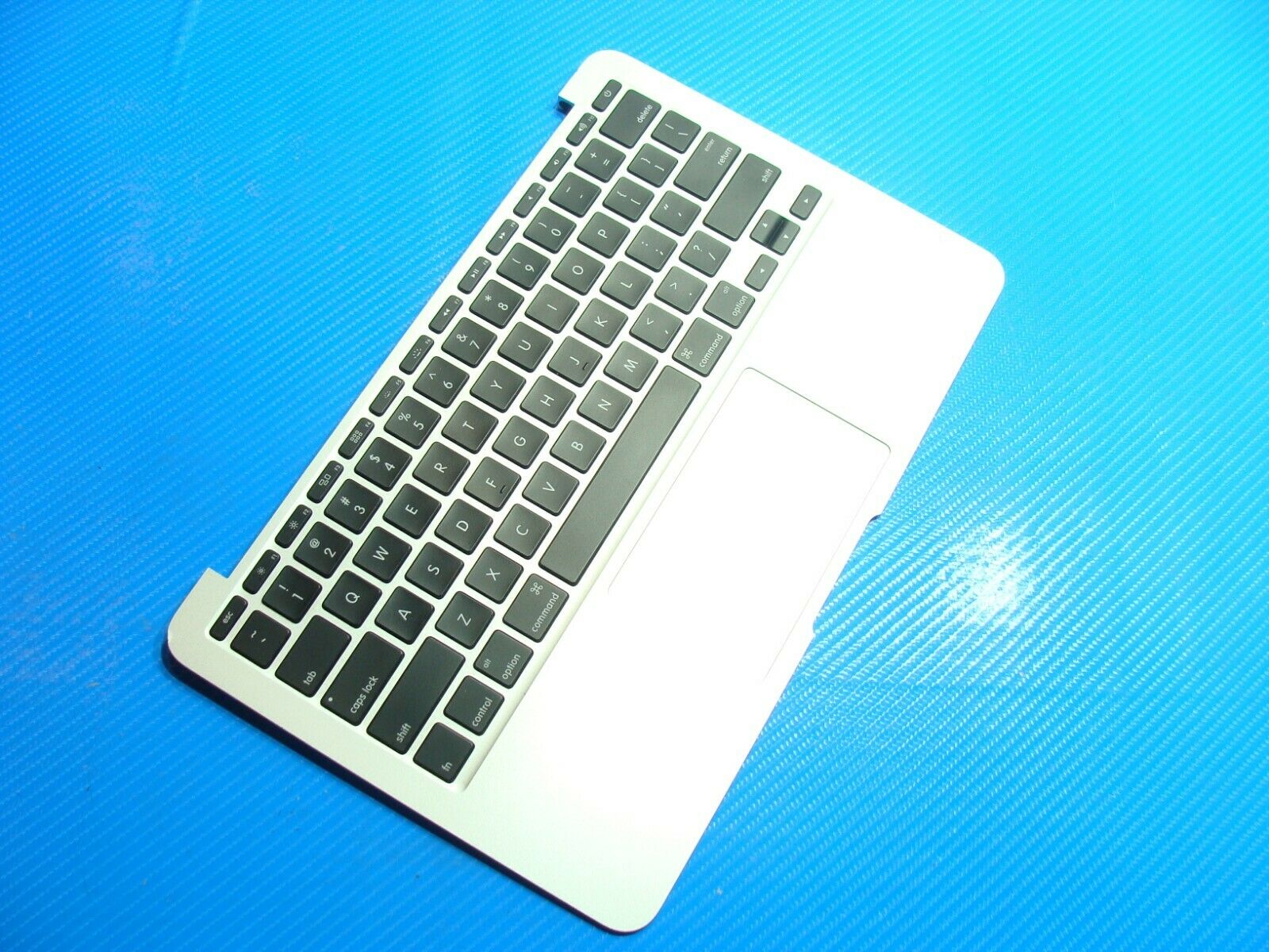 MacBook Air A1465 2015 MJVM2LL/A MJVP2LL/A Top Case w/Keyboard Trackpad 661-7473 