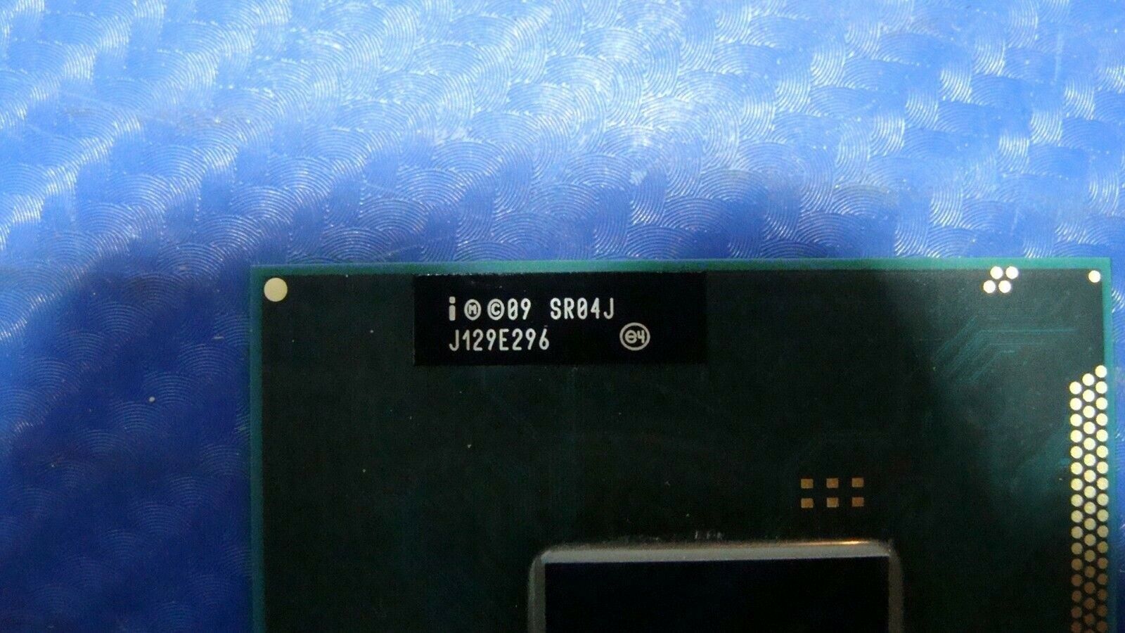 Intel Genuine Laptop Core i3-2330M Mobile 2.20GHz CPU Processor SR04J 