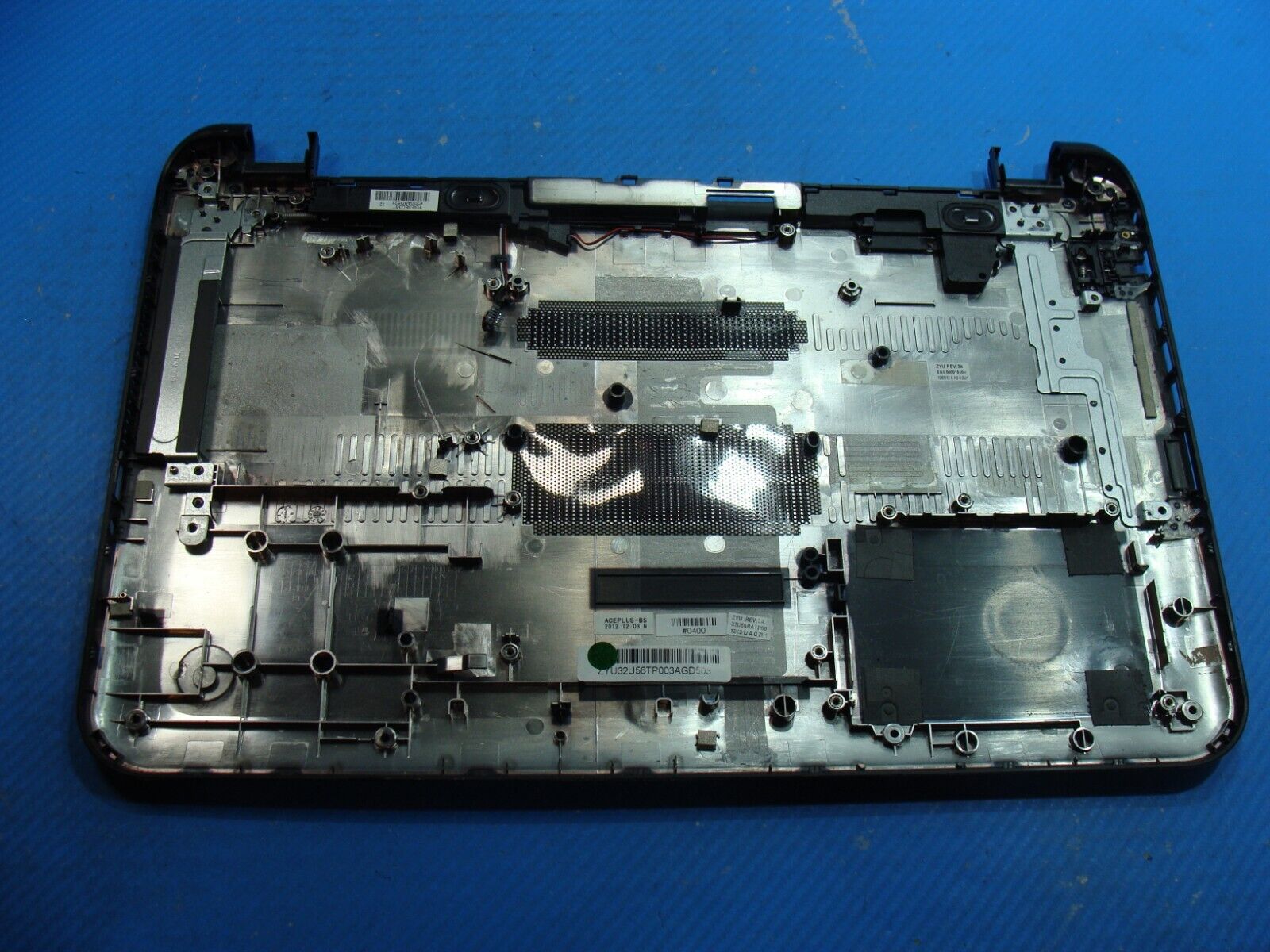 HP Pavilion 15-b142dx 15.6