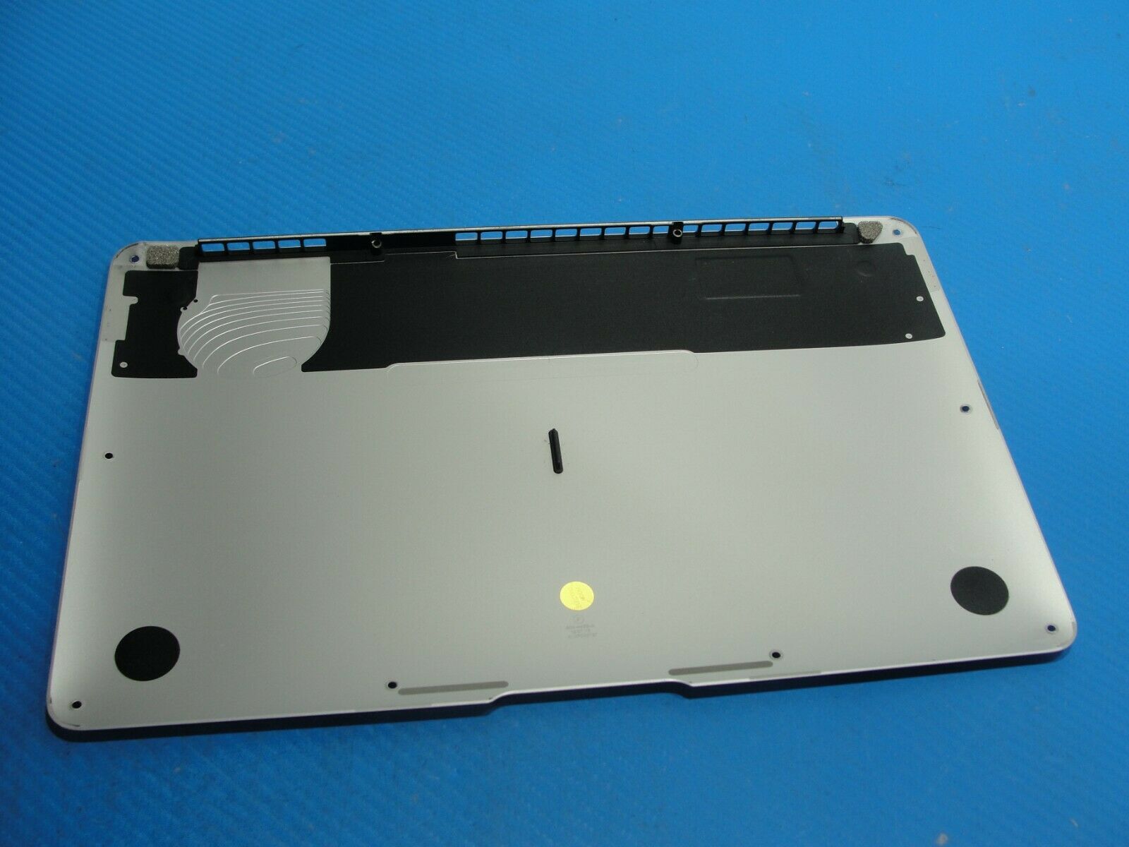 MacBook Air A1465 MJVM2LL/A MJVP2LL/A Early 2015 11